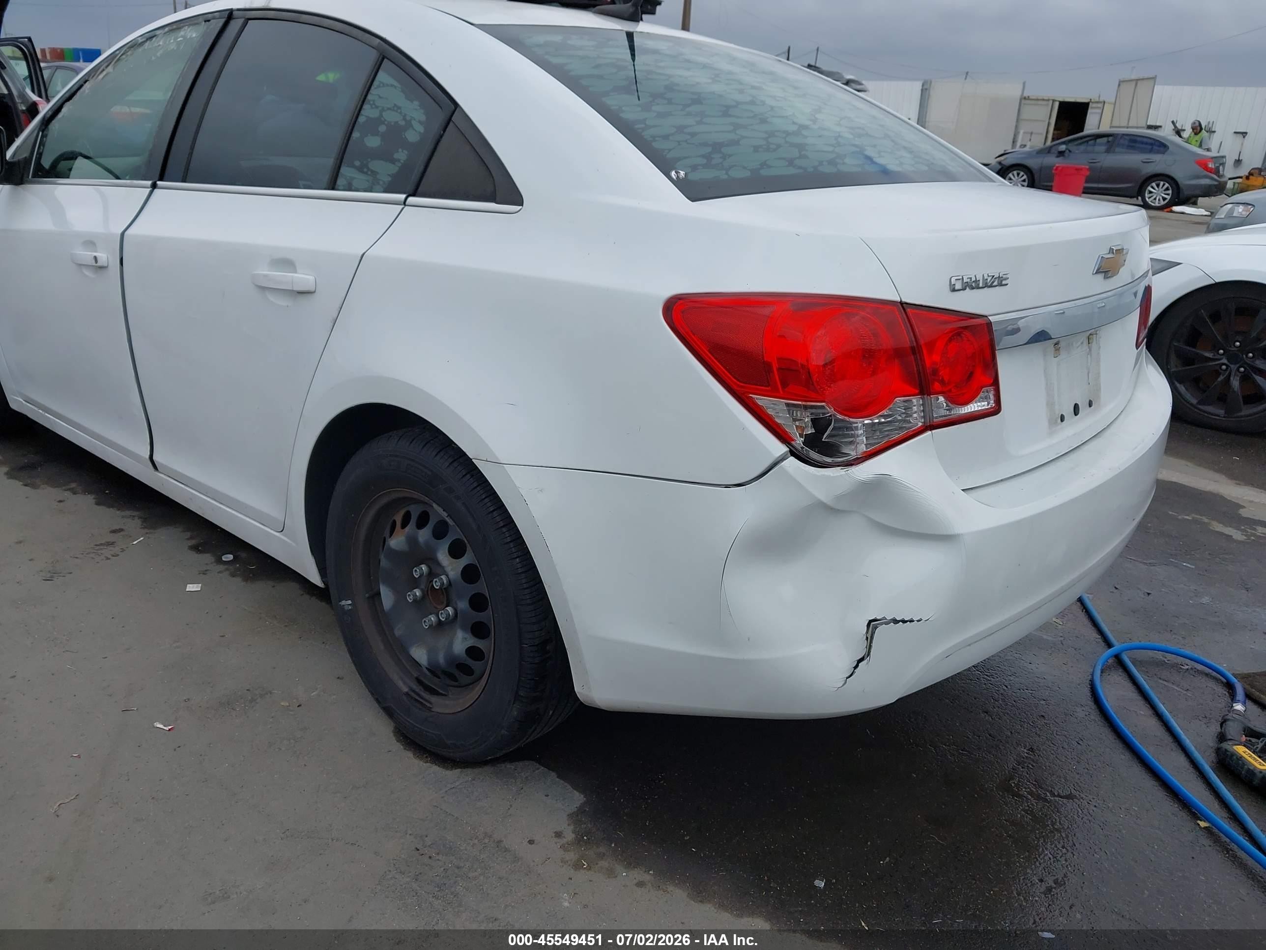 2012 Chevrolet Cruze Ls Белый vin: 1G1PC5SH4C7244910