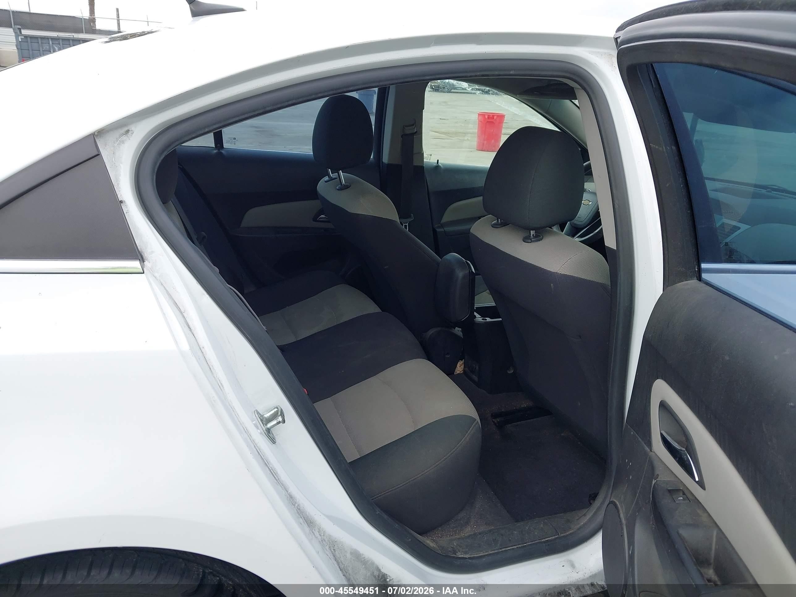 2012 Chevrolet Cruze Ls Белый vin: 1G1PC5SH4C7244910