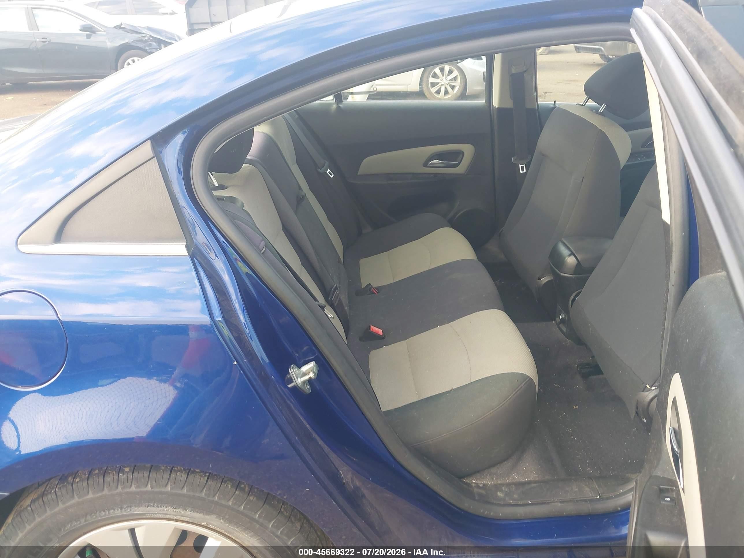 2012 Chevrolet Cruze Ls Blue vin: 1G1PC5SH4C7246382