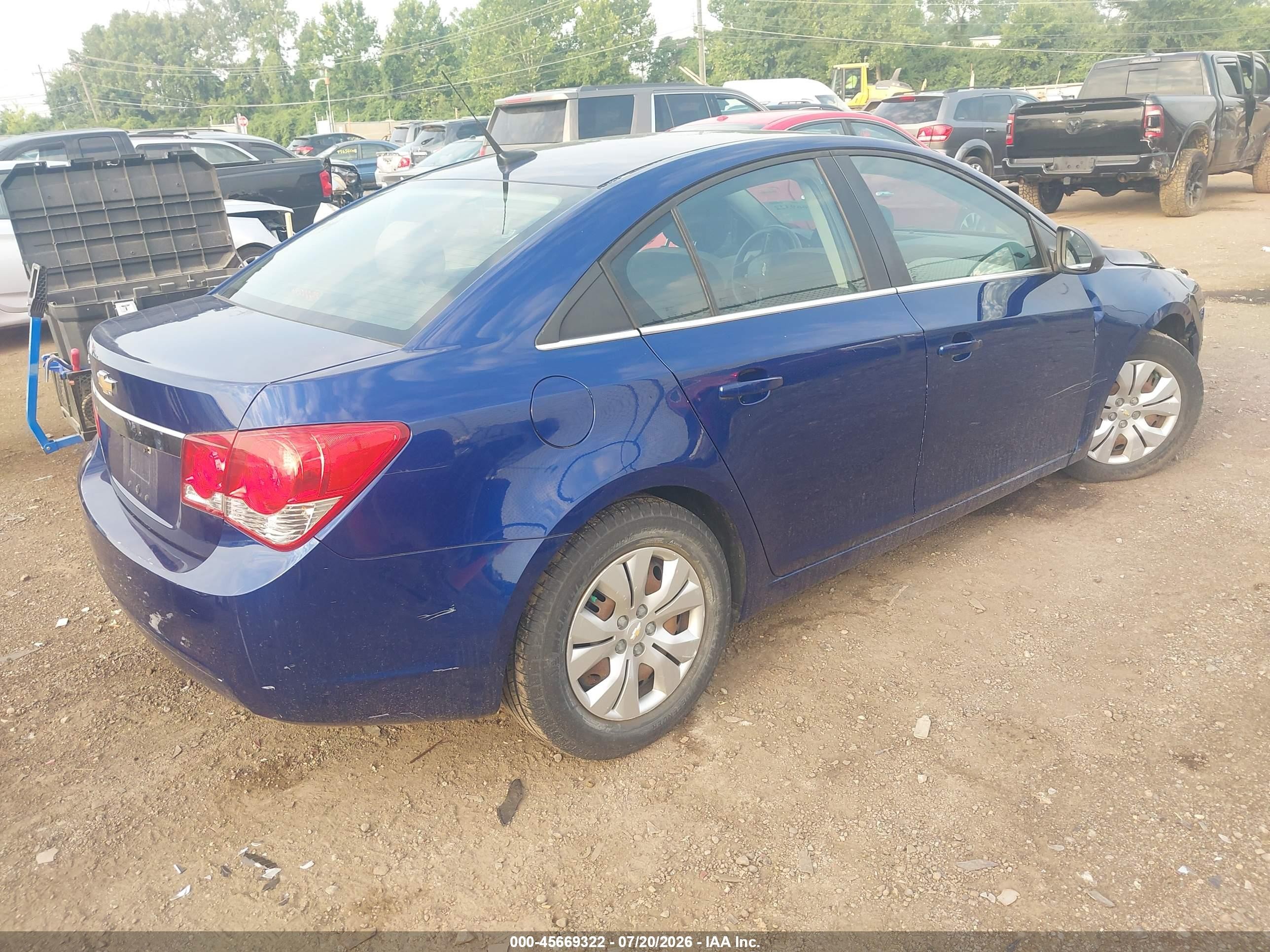 2012 Chevrolet Cruze Ls Blue vin: 1G1PC5SH4C7246382