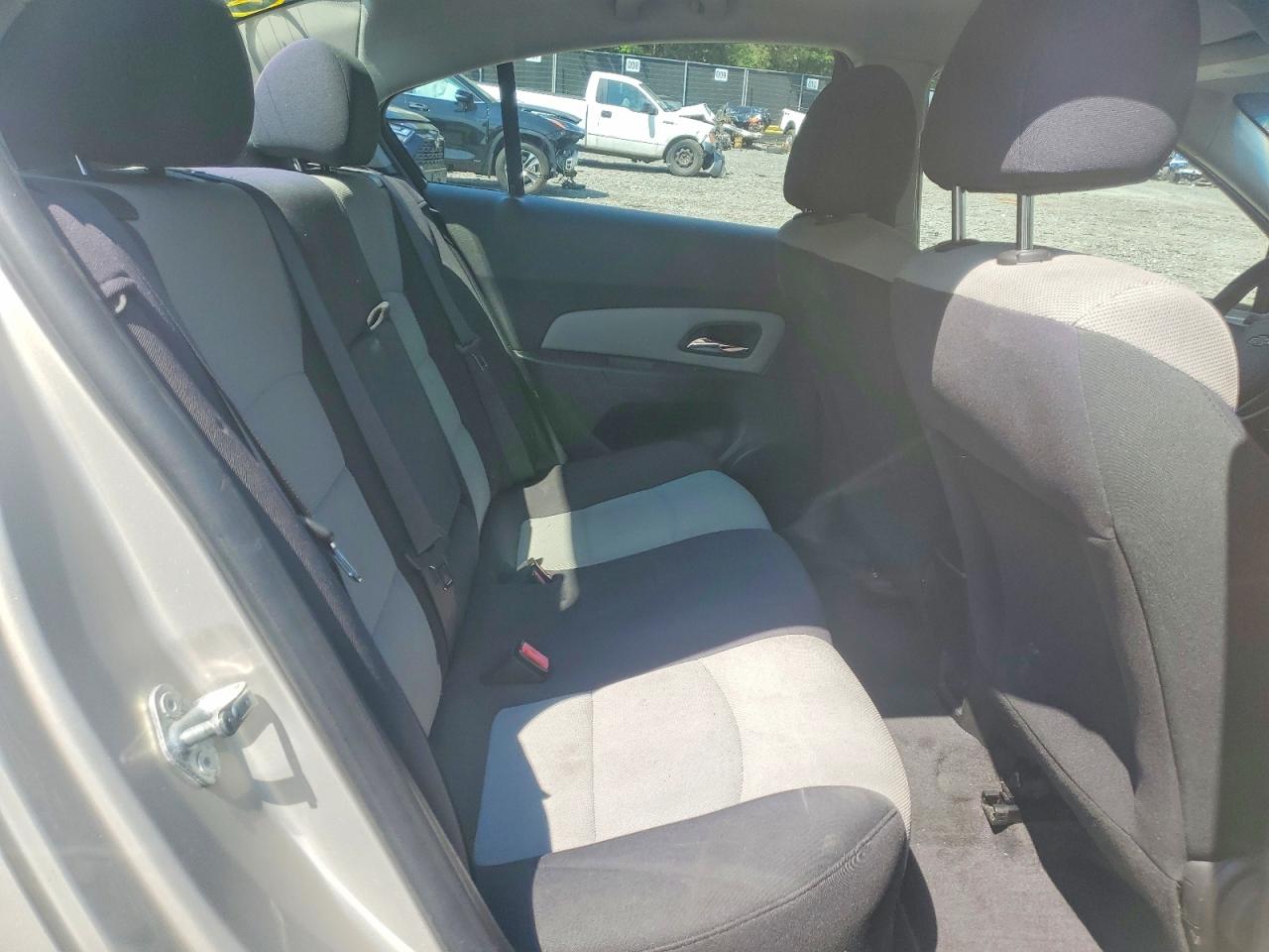 2012 Chevrolet Cruze Ls Gold vin: 1G1PC5SH4C7284503