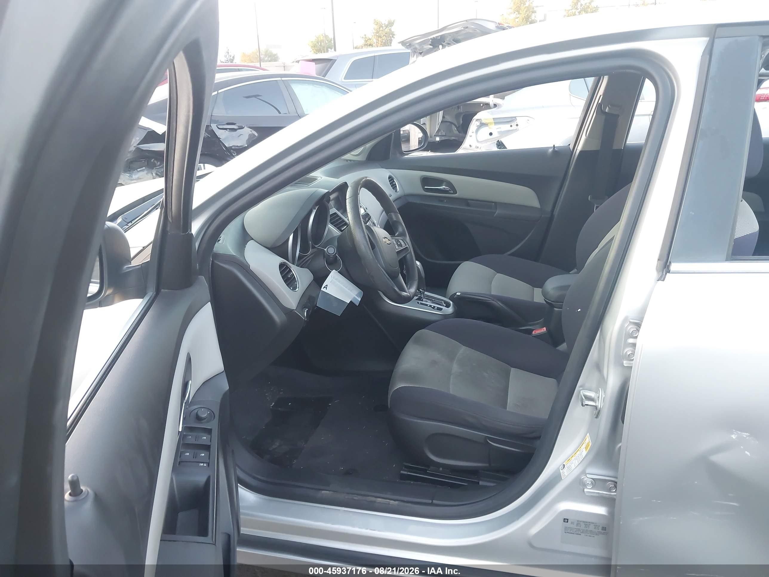 2012 Chevrolet Cruze Ls Silver vin: 1G1PC5SH4C7348409