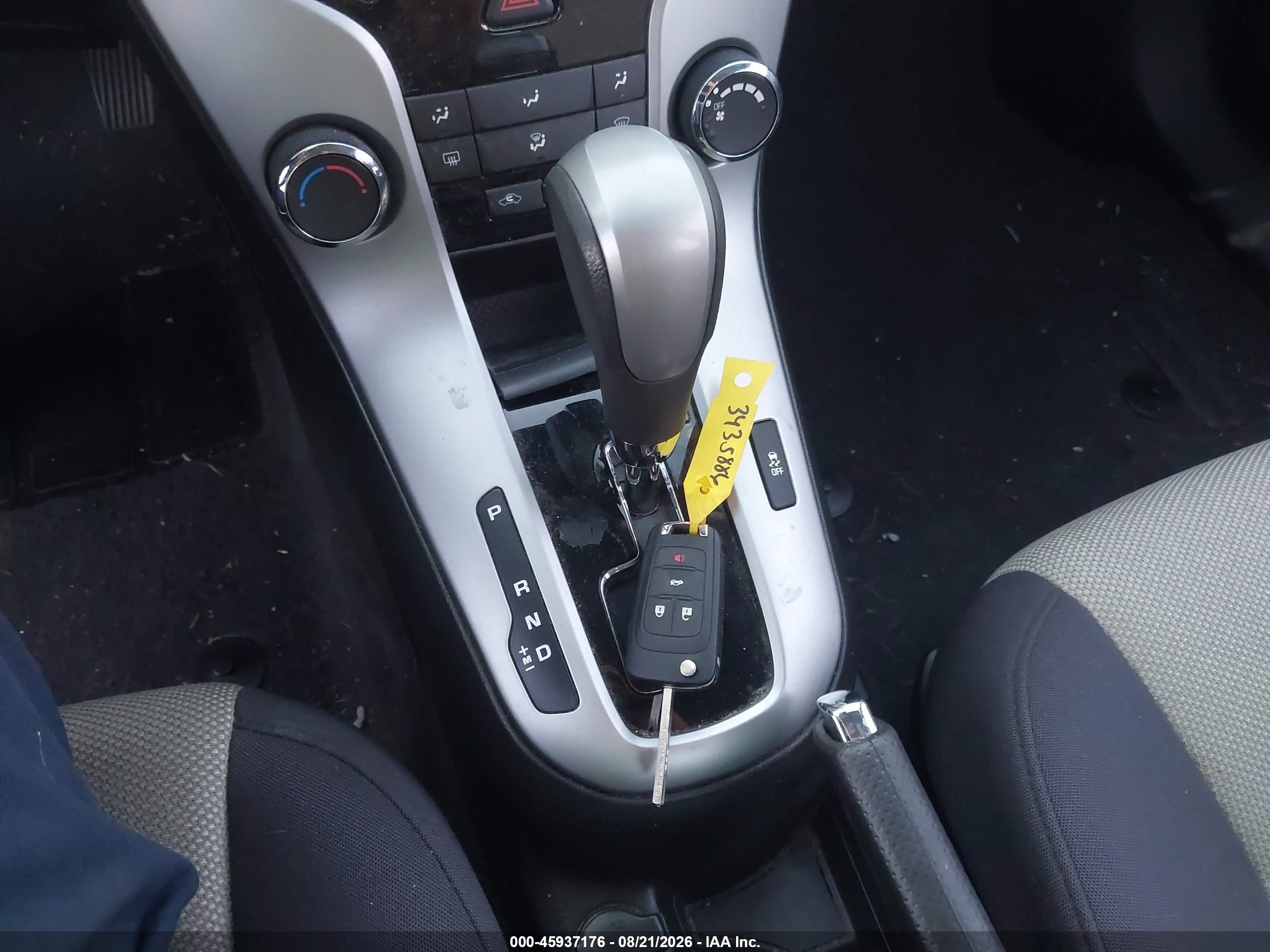 2012 Chevrolet Cruze Ls Silver vin: 1G1PC5SH4C7348409