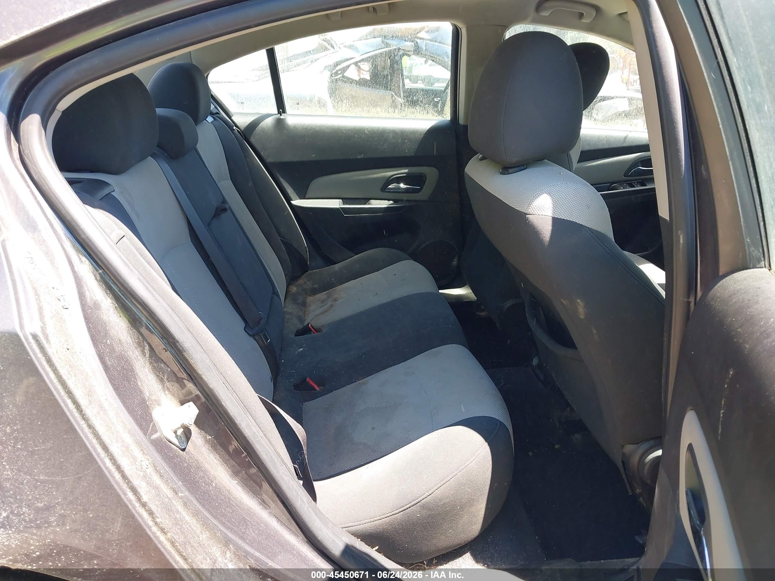 2011 Chevrolet Cruze Ls Gray vin: 1G1PC5SH5B7113726