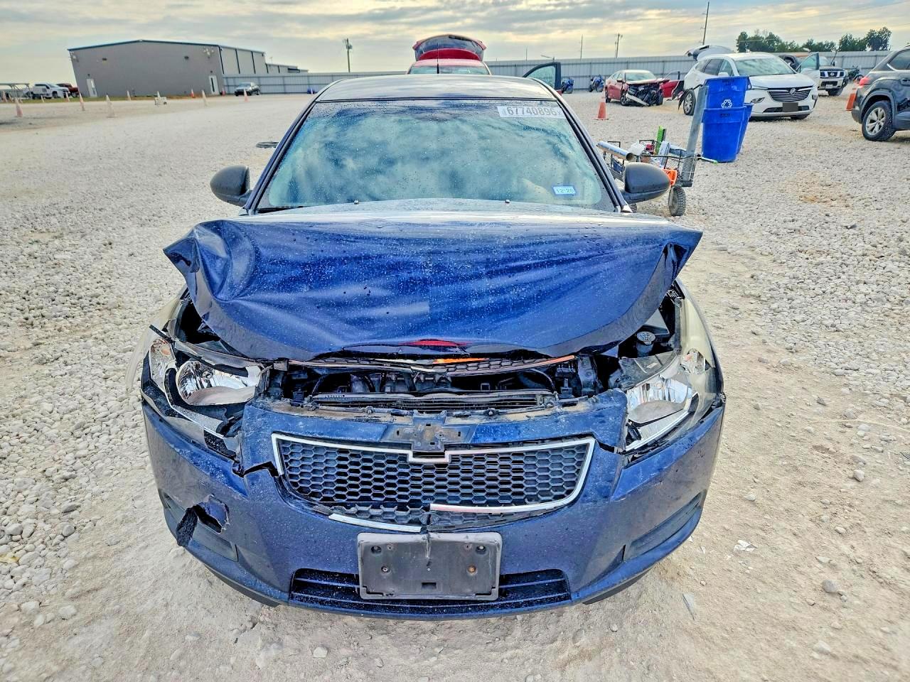 2011 Chevrolet Cruze Ls Blue vin: 1G1PC5SH5B7168354