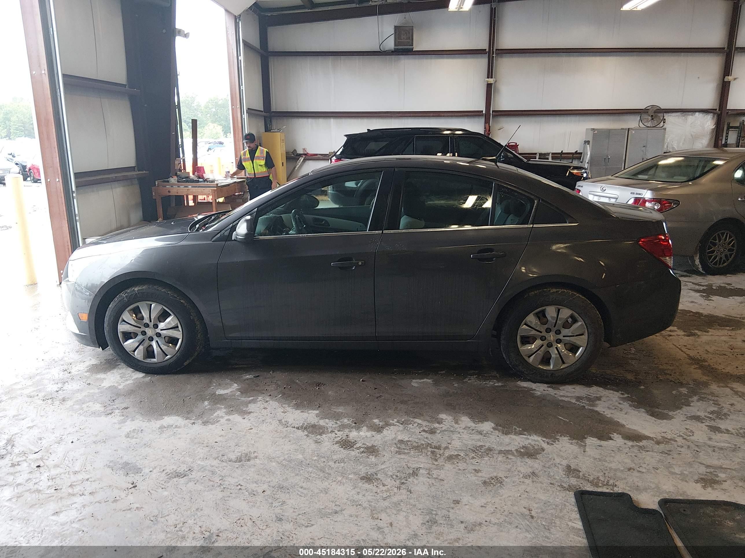 2011 Chevrolet Cruze Ls Gray vin: 1G1PC5SH5B7223403