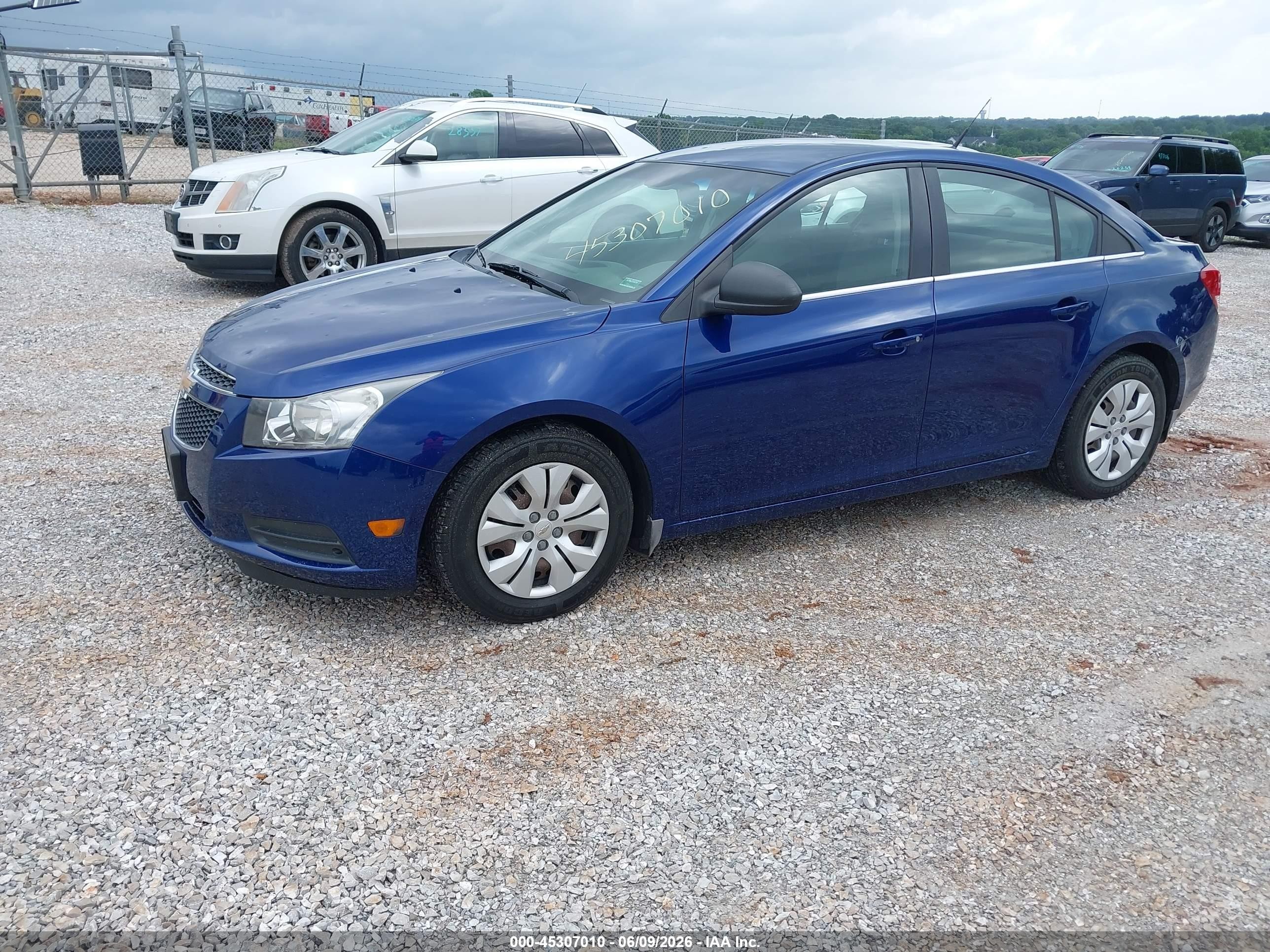 2012 Chevrolet Cruze Ls Blue vin: 1G1PC5SH5C7136098