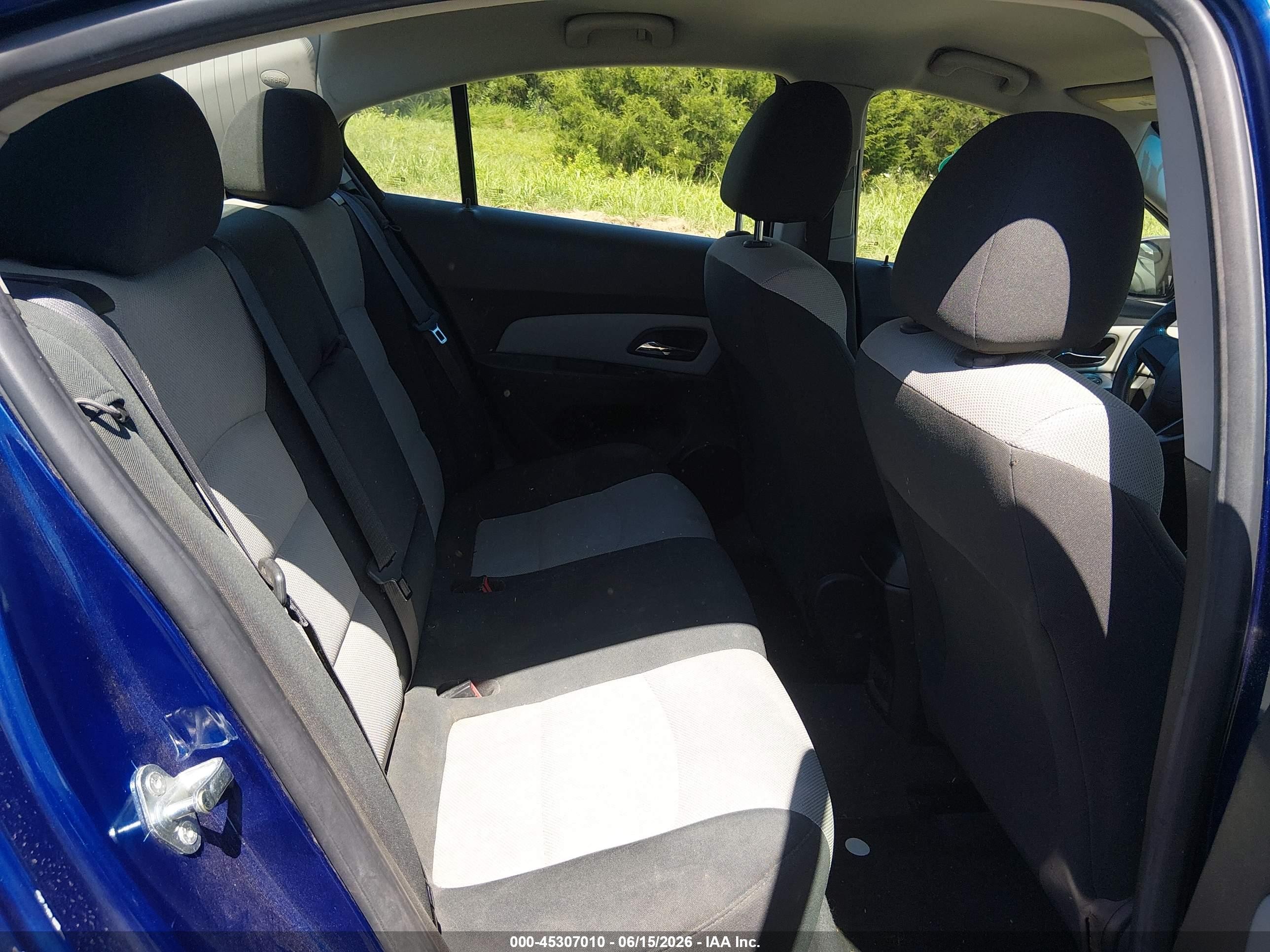 2012 Chevrolet Cruze Ls Blue vin: 1G1PC5SH5C7136098