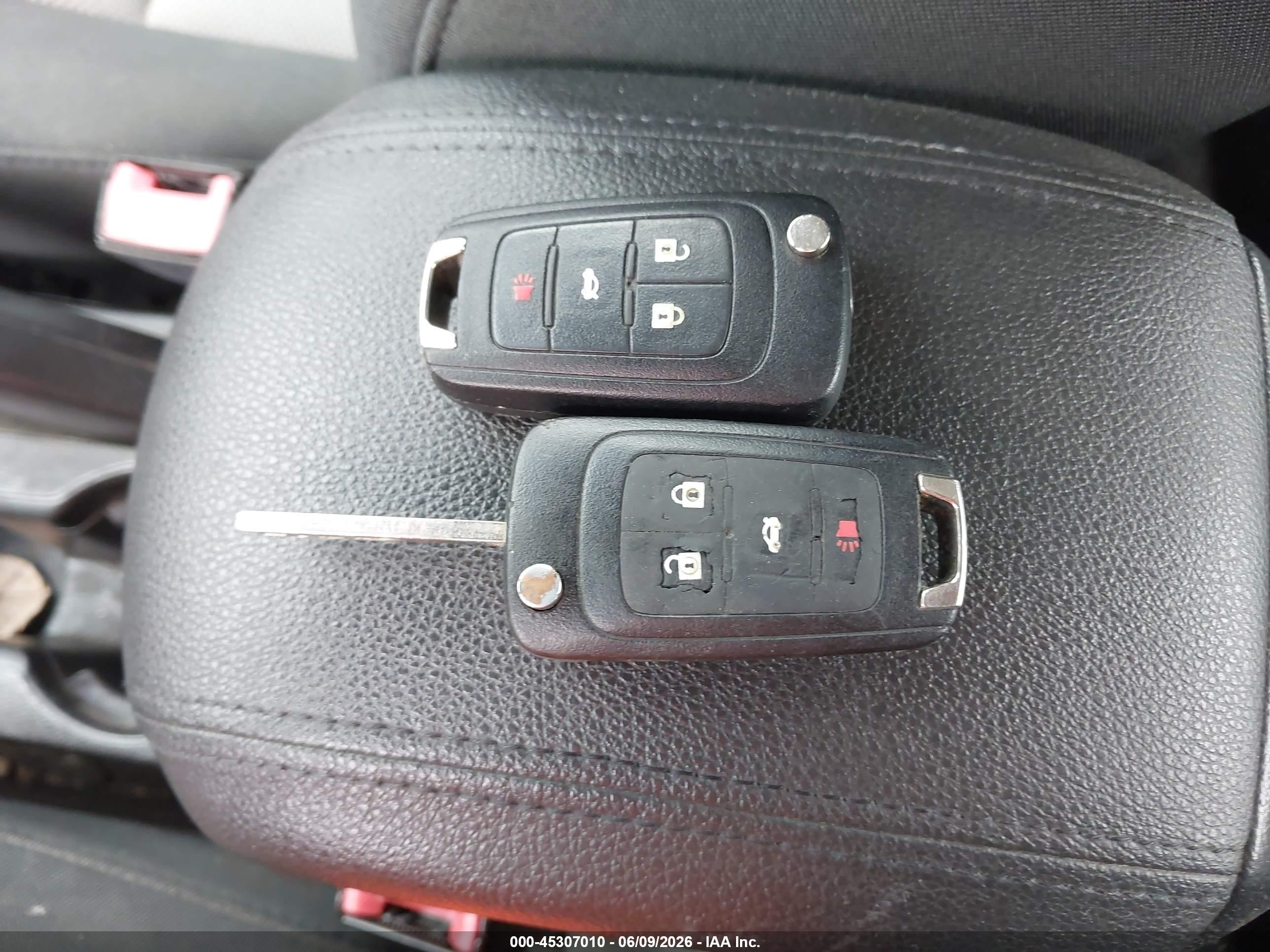 2012 Chevrolet Cruze Ls Blue vin: 1G1PC5SH5C7136098