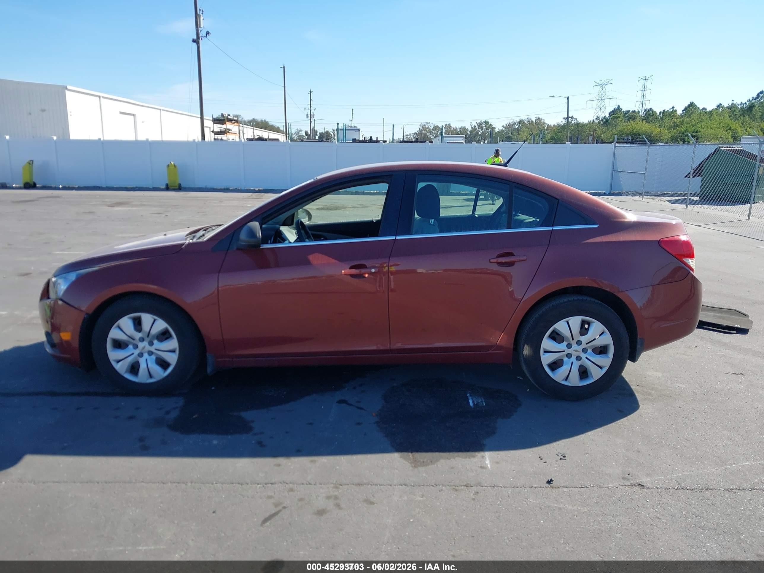 2012 Chevrolet Cruze Ls Orange vin: 1G1PC5SH5C7202746