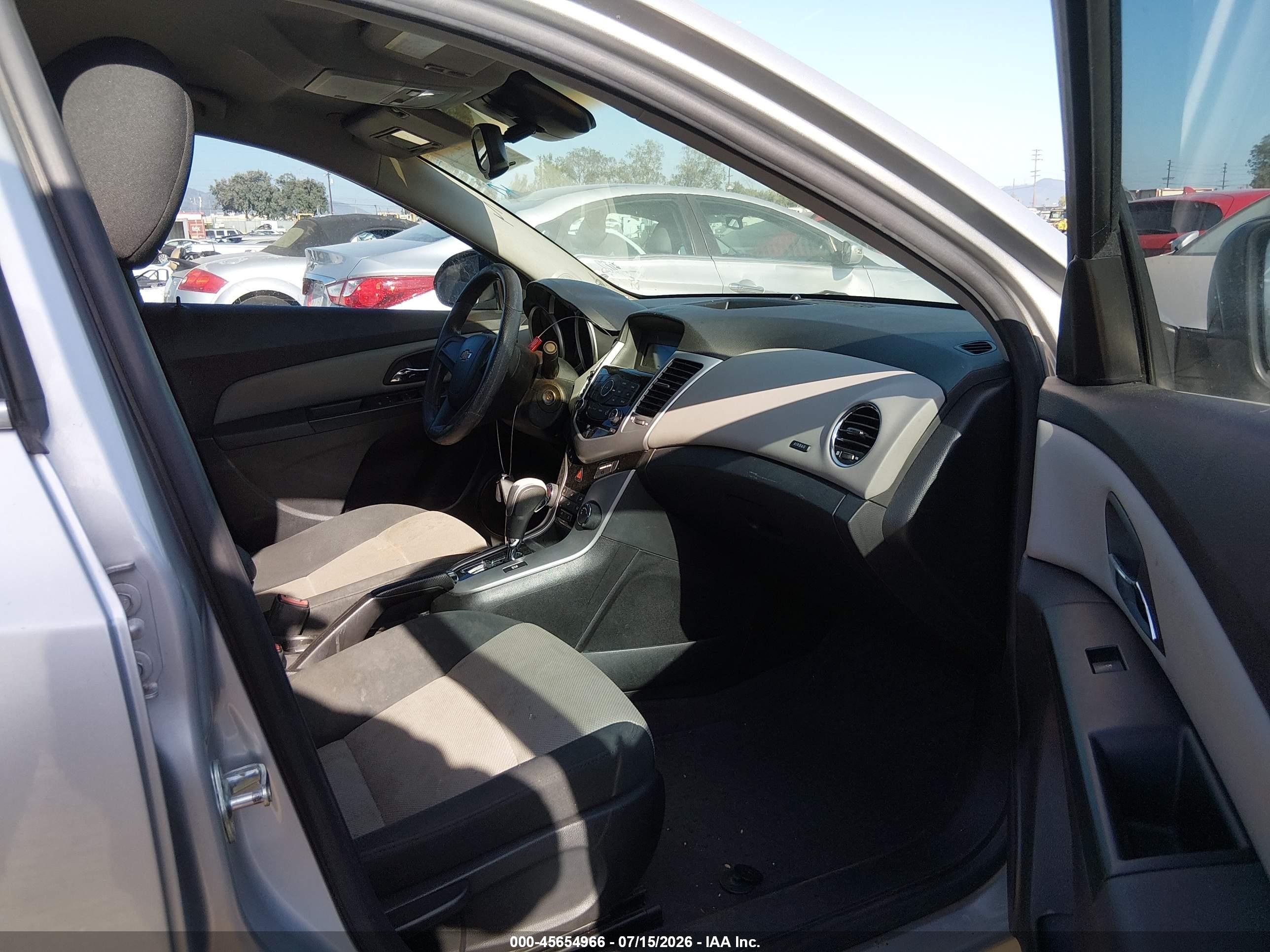 2012 Chevrolet Cruze Ls Silver vin: 1G1PC5SH5C7224049