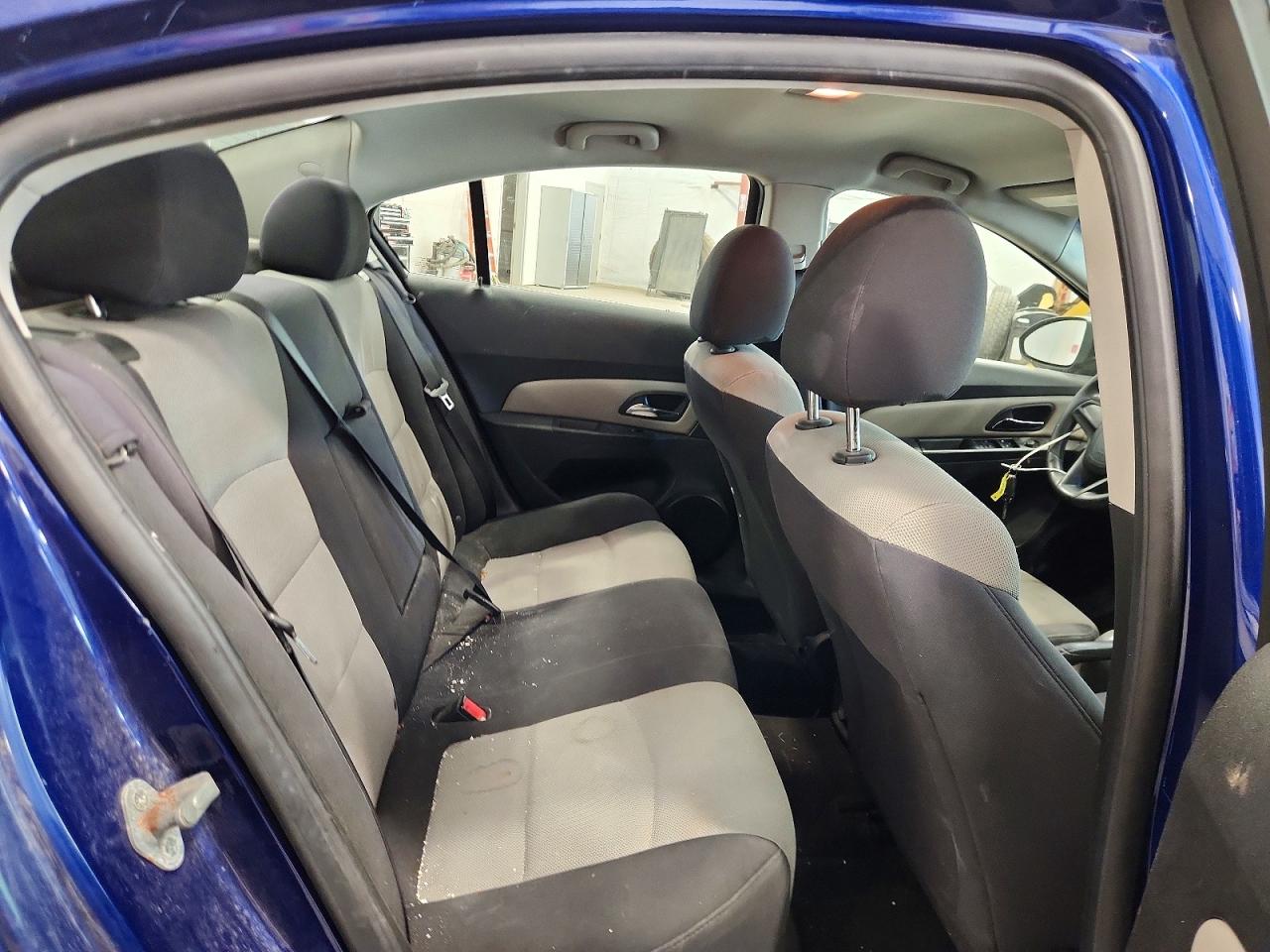 2012 Chevrolet Cruze Ls Синий vin: 1G1PC5SH5C7277687