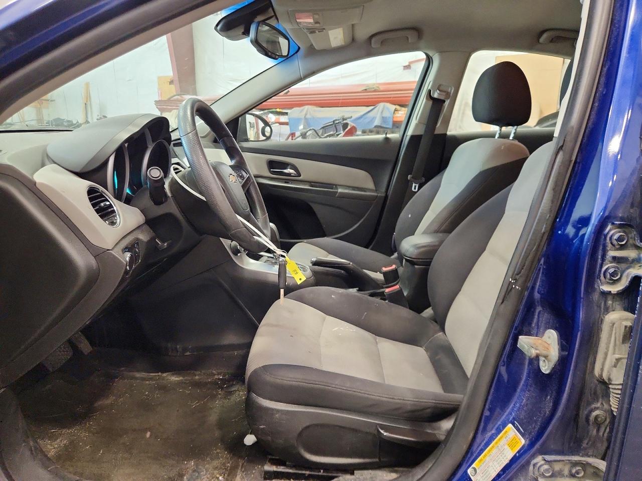 2012 Chevrolet Cruze Ls Синий vin: 1G1PC5SH5C7277687