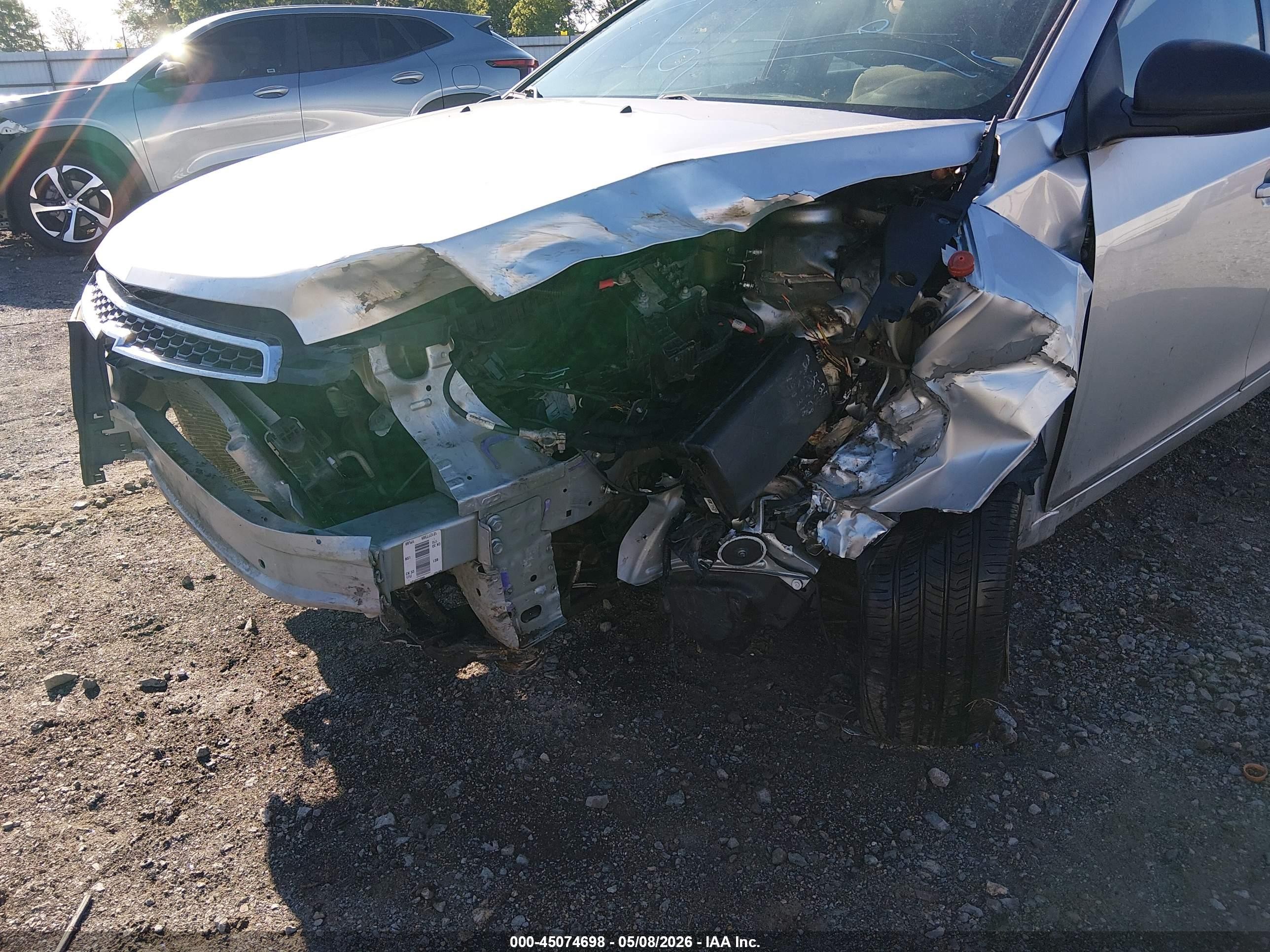 2012 Chevrolet Cruze Ls Silver vin: 1G1PC5SH5C7362576