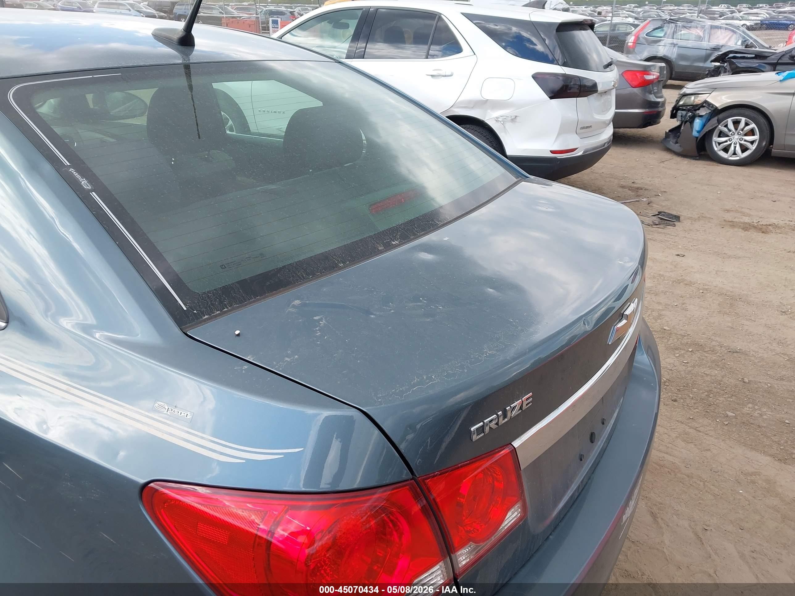 2012 Chevrolet Cruze Ls Light Blue vin: 1G1PC5SH5C7371732