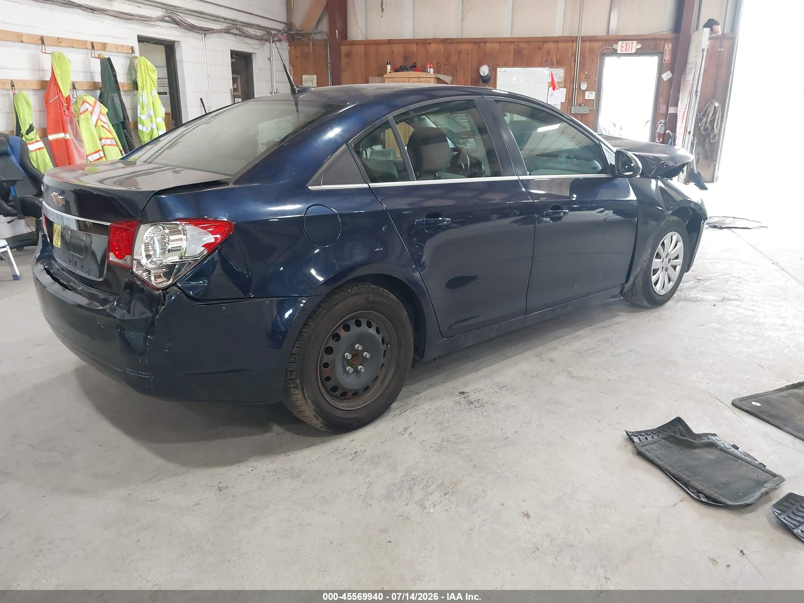 2011 Chevrolet Cruze Ls Blue vin: 1G1PC5SH6B7117820