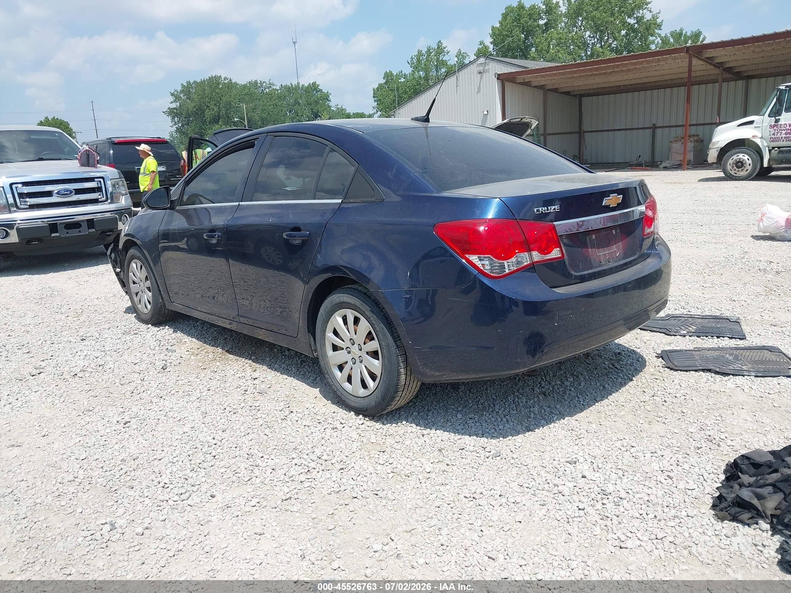 2011 Chevrolet Cruze Ls Blue vin: 1G1PC5SH6B7131412