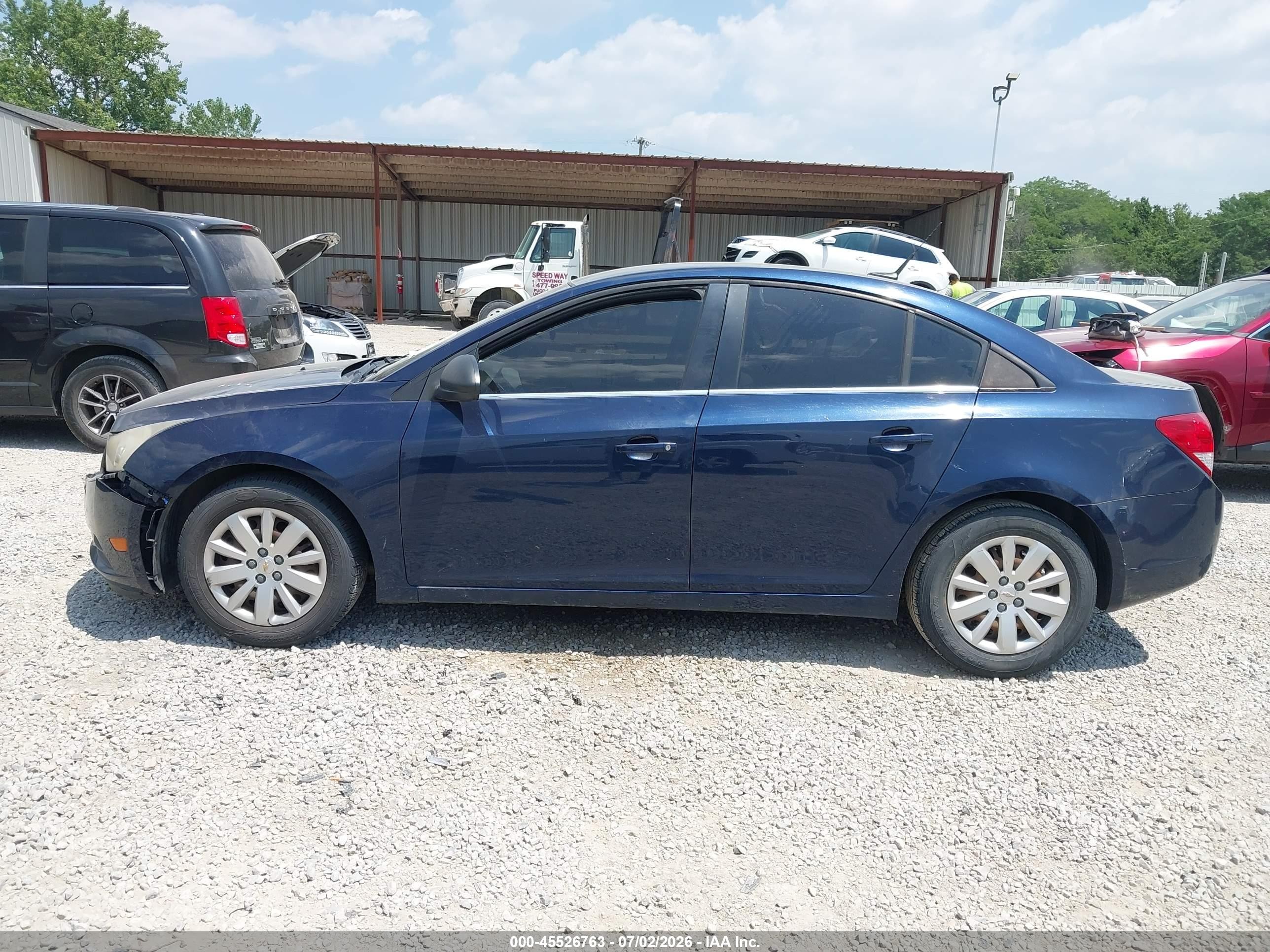 2011 Chevrolet Cruze Ls Blue vin: 1G1PC5SH6B7131412