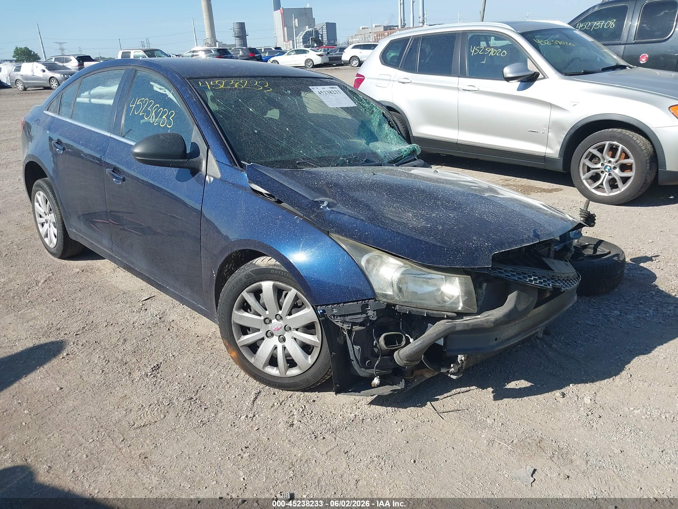 2011 Chevrolet Cruze Ls Blue vin: 1G1PC5SH6B7174390