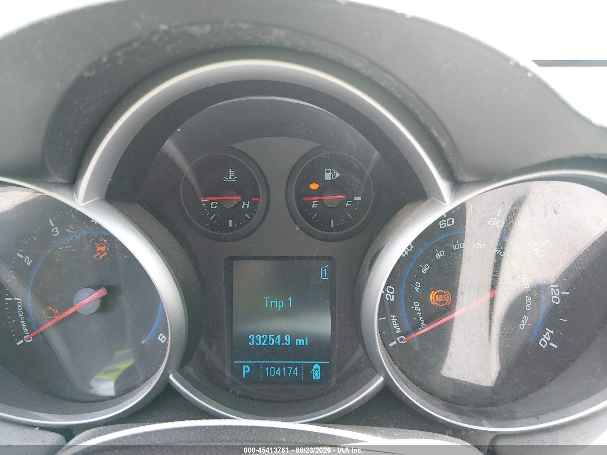 2011 Chevrolet Cruze Ls Silver vin: 1G1PC5SH6B7243286