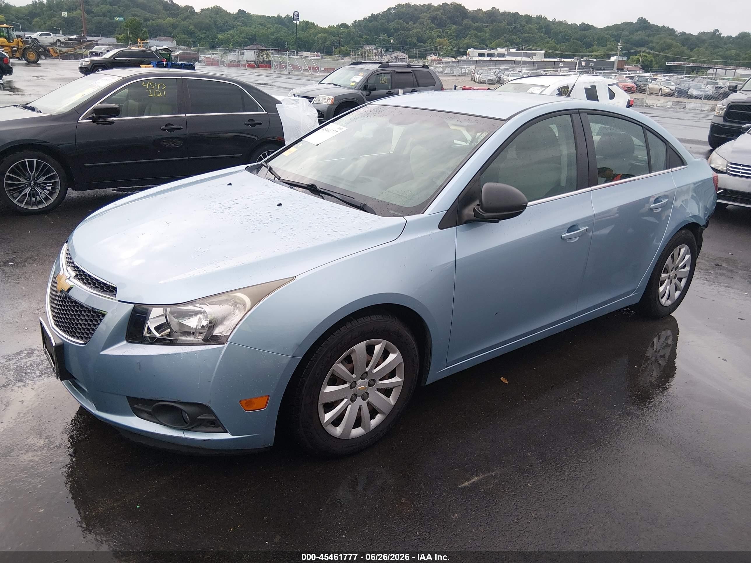 2011 Chevrolet Cruze Ls Blue vin: 1G1PC5SH6B7268317