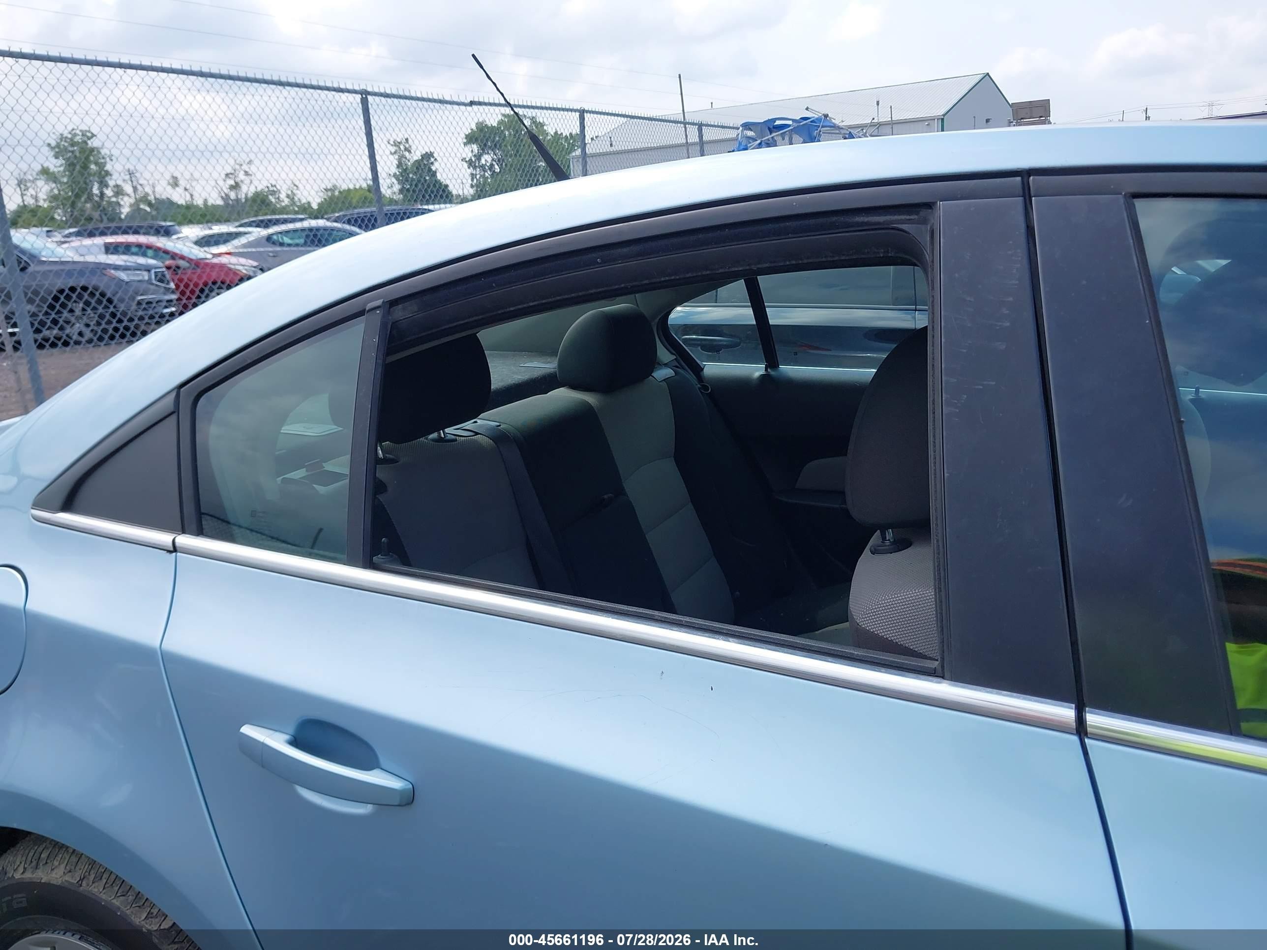 2012 Chevrolet Cruze Ls Light Blue vin: 1G1PC5SH6C7151743