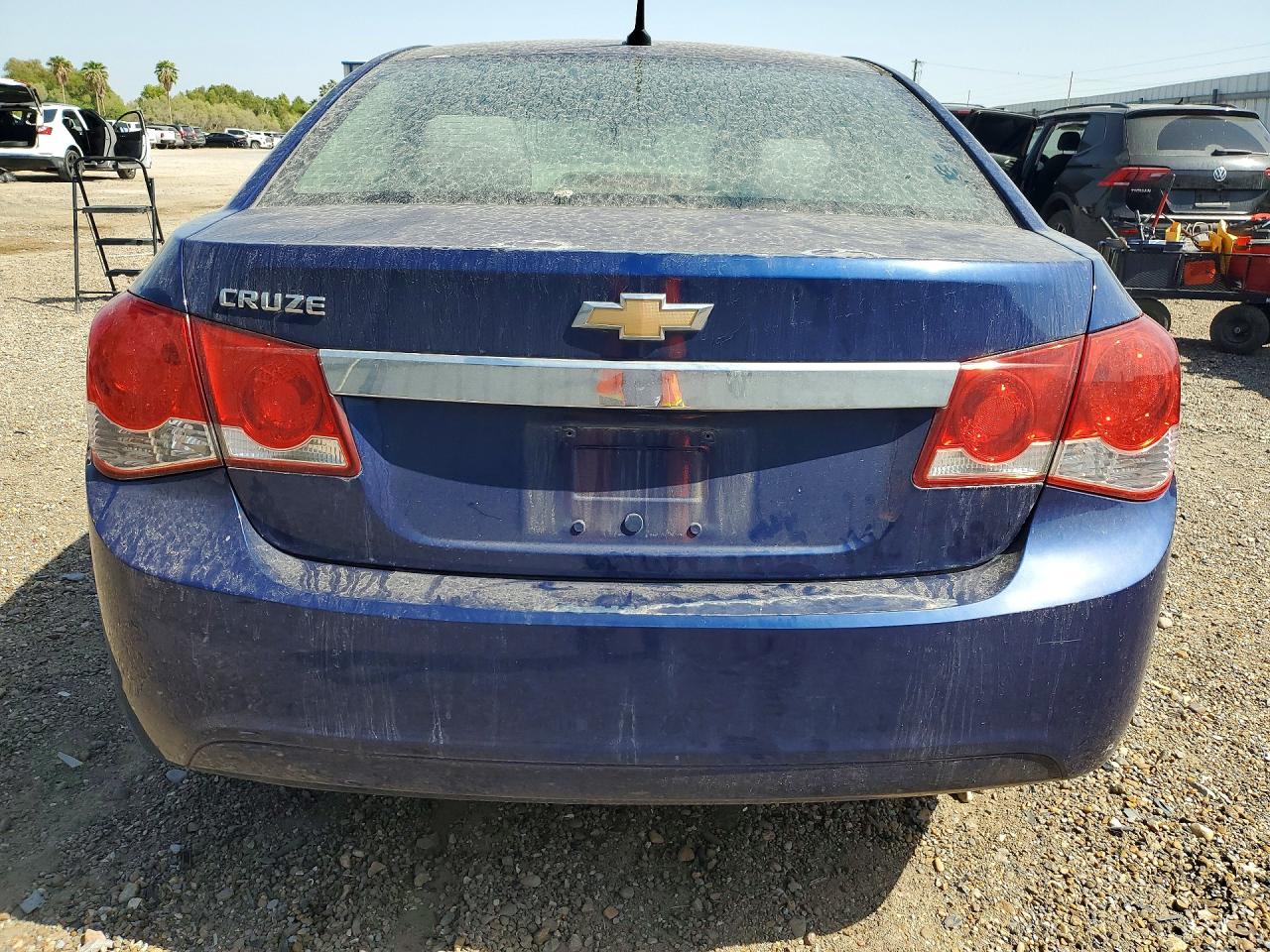 2012 Chevrolet Cruze Ls Blue vin: 1G1PC5SH6C7187304