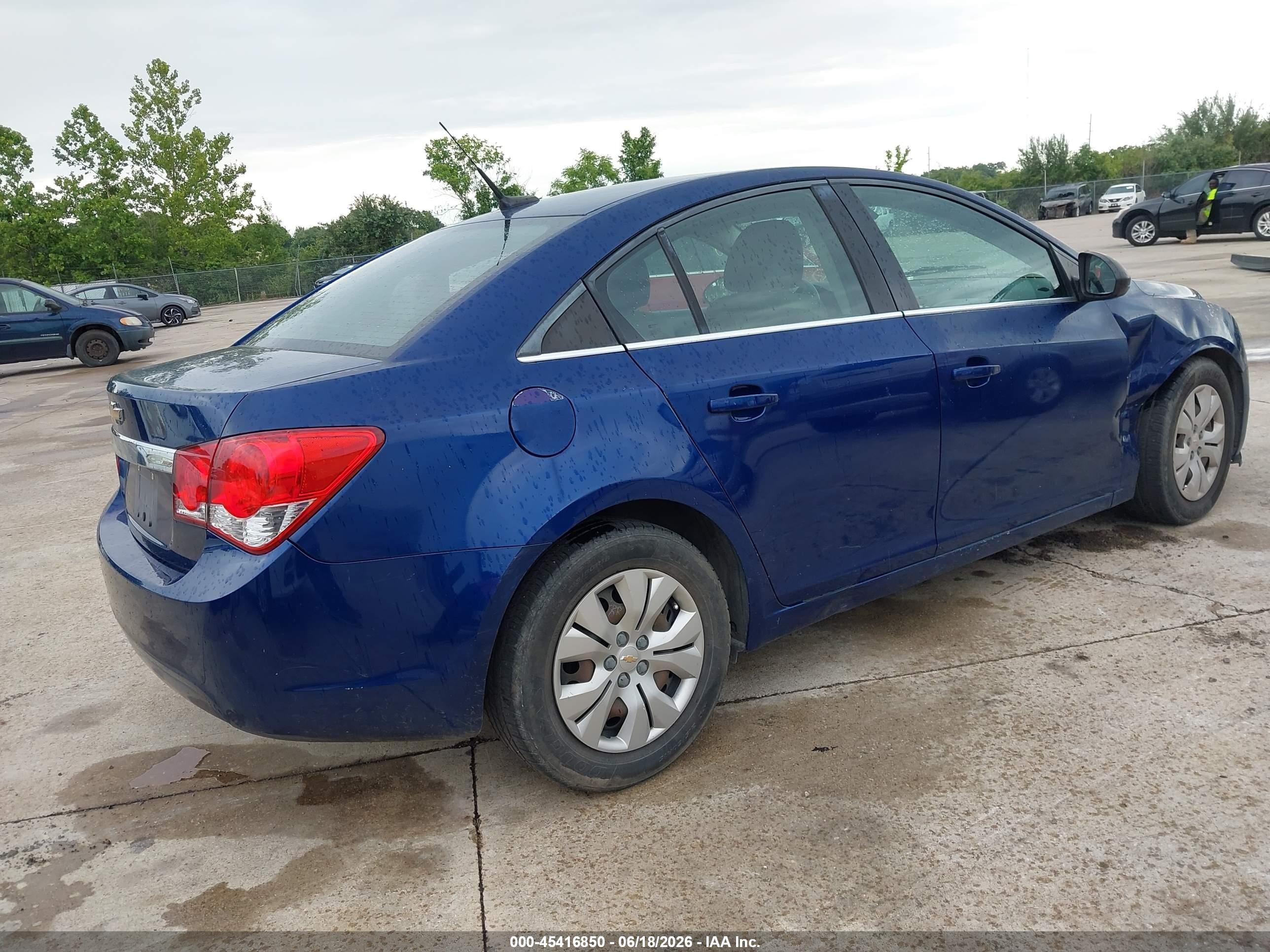 2012 Chevrolet Cruze Ls Синий vin: 1G1PC5SH6C7206238