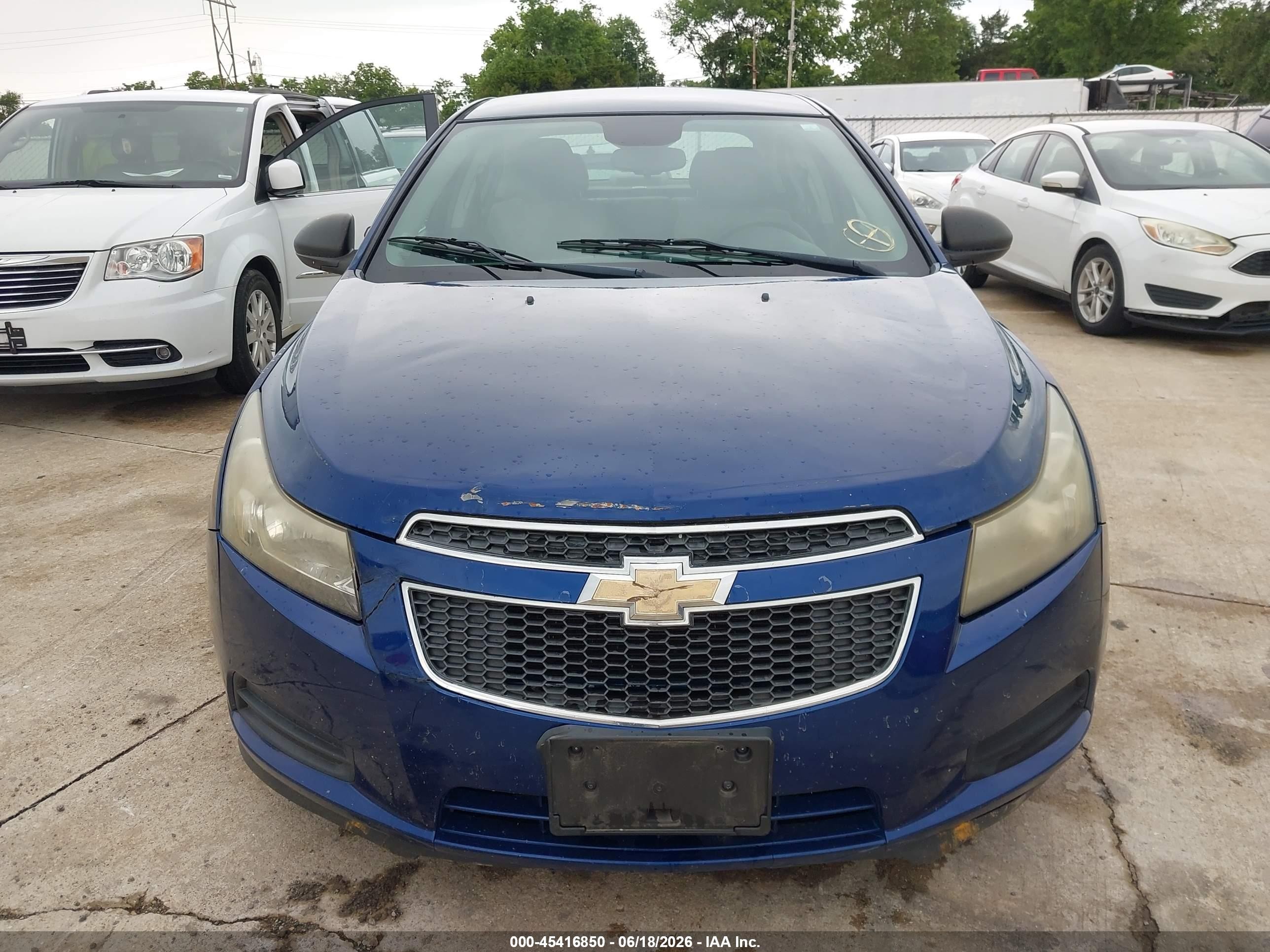 2012 Chevrolet Cruze Ls Синий vin: 1G1PC5SH6C7206238