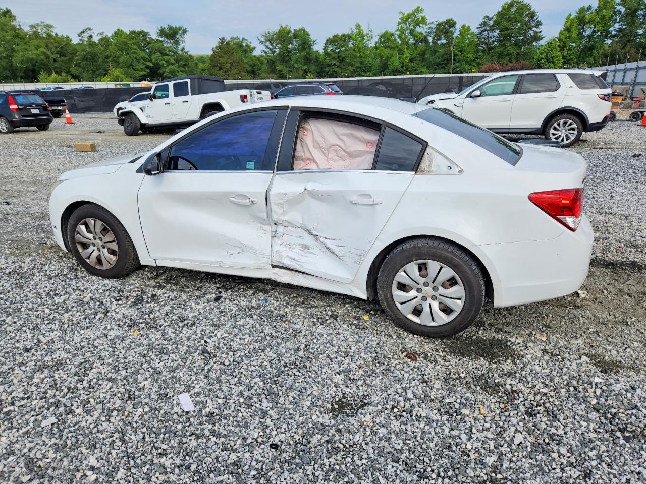 2012 Chevrolet Cruze Ls White vin: 1G1PC5SH6C7245394