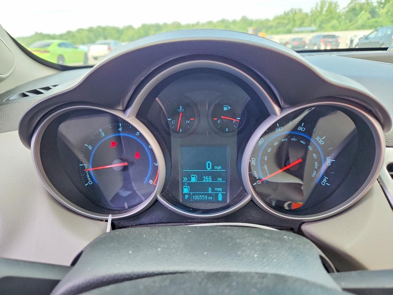 2012 Chevrolet Cruze Ls White vin: 1G1PC5SH6C7245394