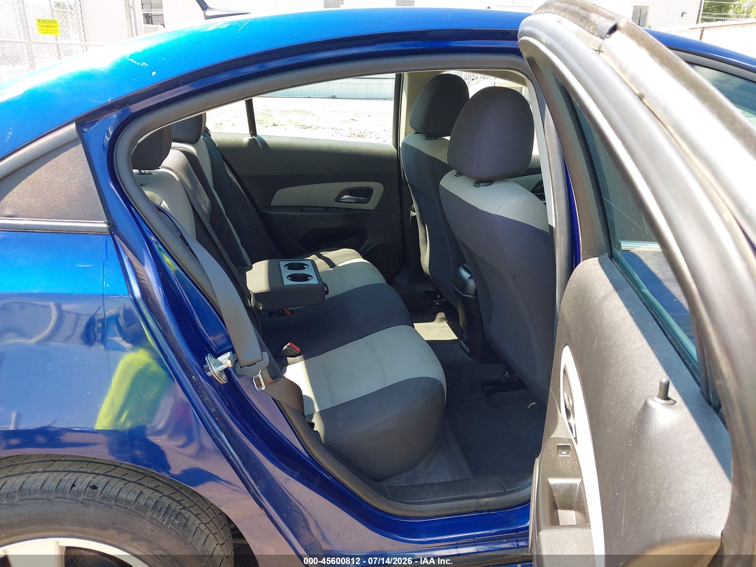 2012 Chevrolet Cruze Ls Blue vin: 1G1PC5SH6C7289976