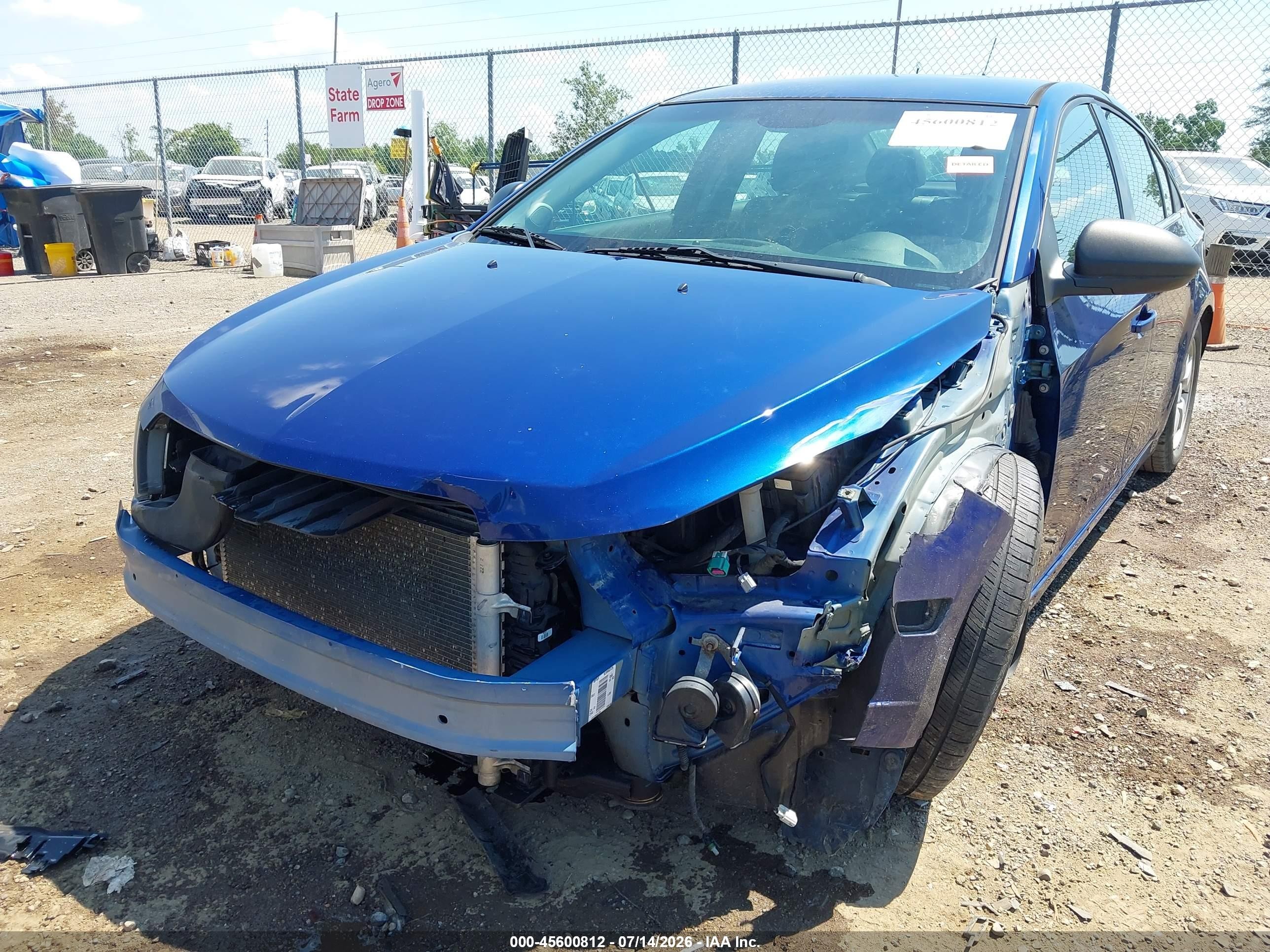 2012 Chevrolet Cruze Ls Blue vin: 1G1PC5SH6C7289976