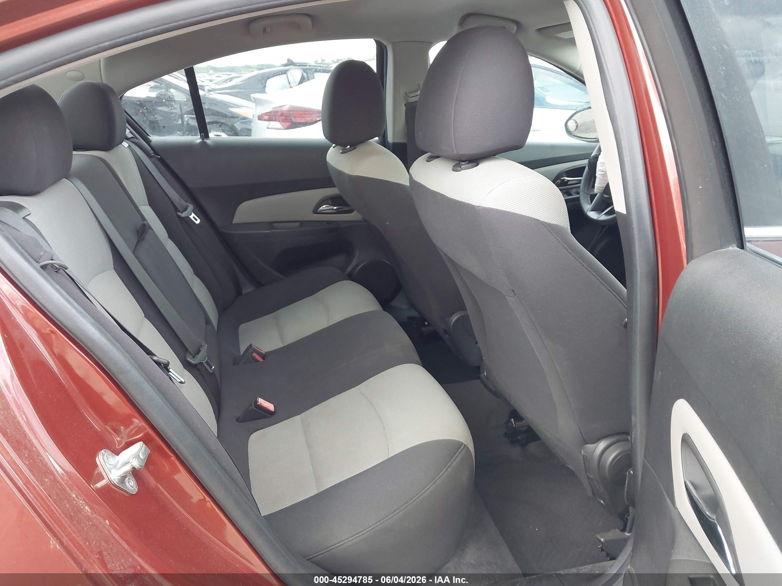2012 Chevrolet Cruze Ls Red vin: 1G1PC5SH6C7325276