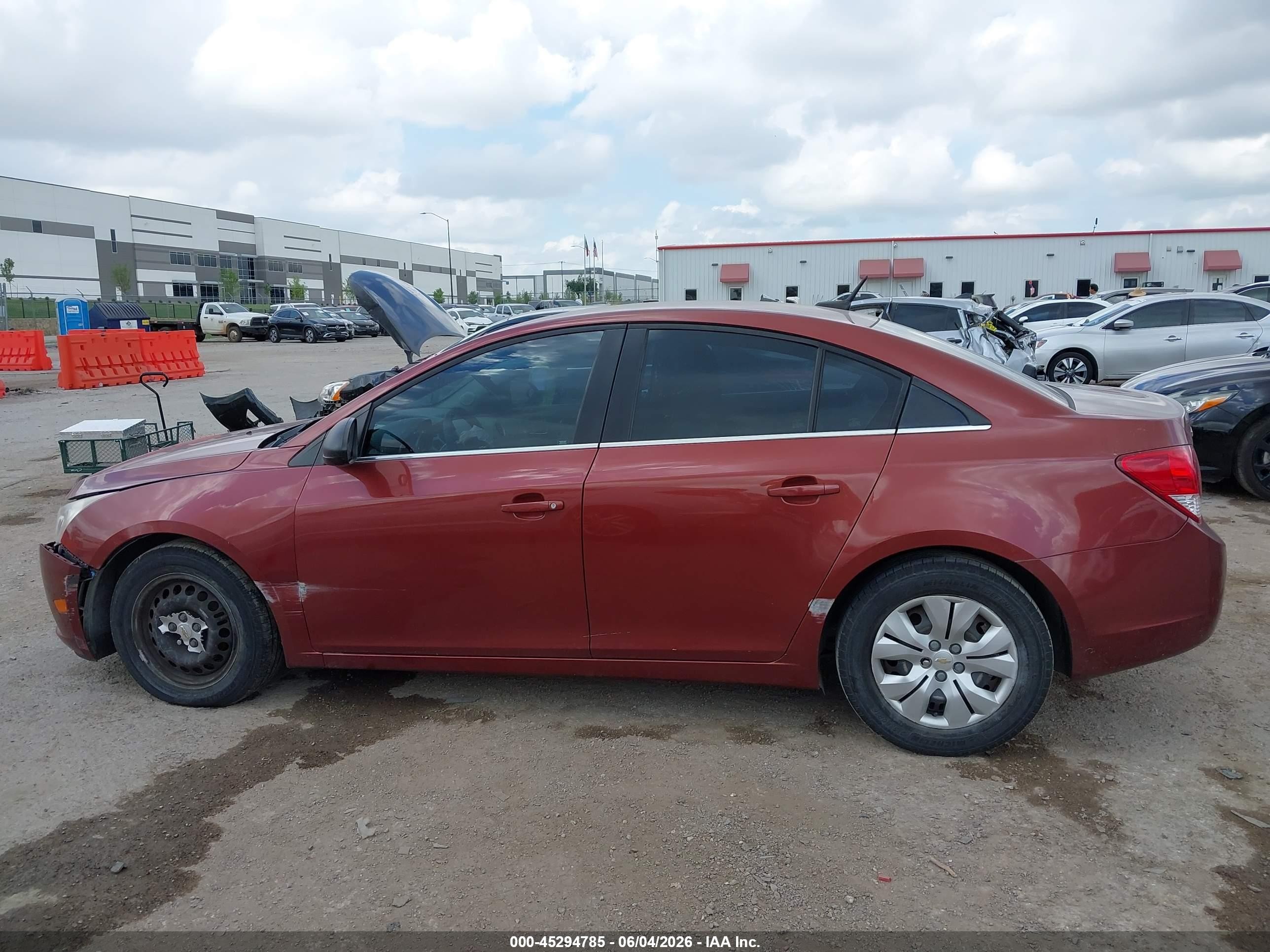 2012 Chevrolet Cruze Ls Red vin: 1G1PC5SH6C7325276