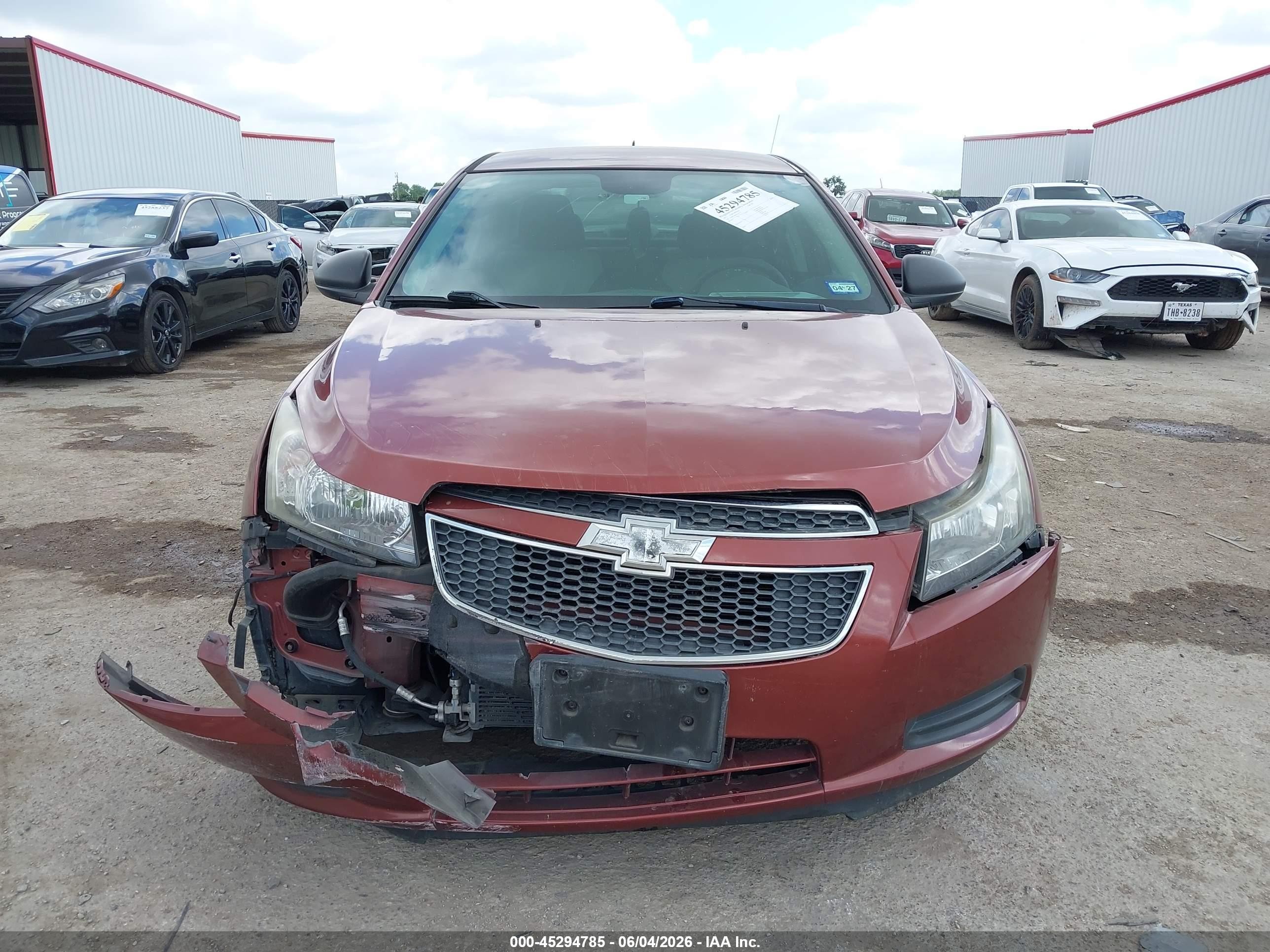 2012 Chevrolet Cruze Ls Red vin: 1G1PC5SH6C7325276