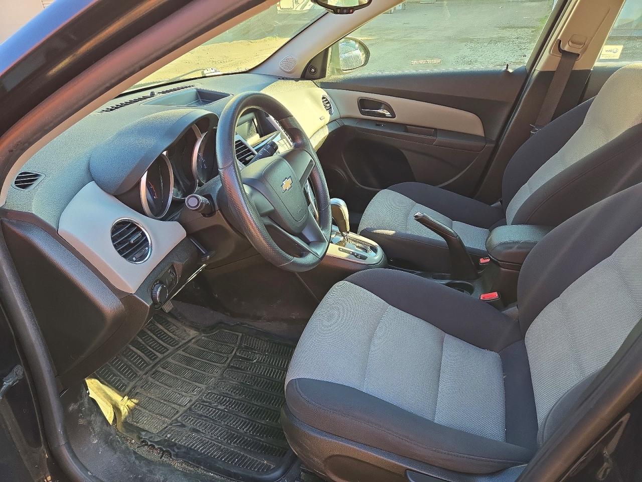 2012 Chevrolet Cruze Ls Black vin: 1G1PC5SH6C7335144
