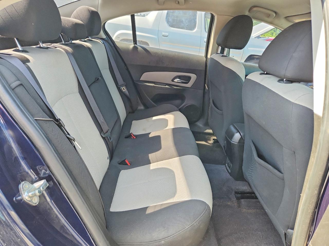 2011 Chevrolet Cruze Ls Blue vin: 1G1PC5SH7B7118376