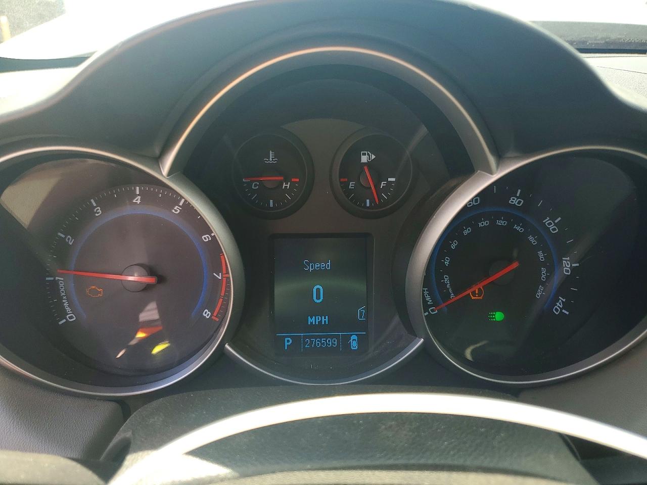 2011 Chevrolet Cruze Ls White vin: 1G1PC5SH7B7135369