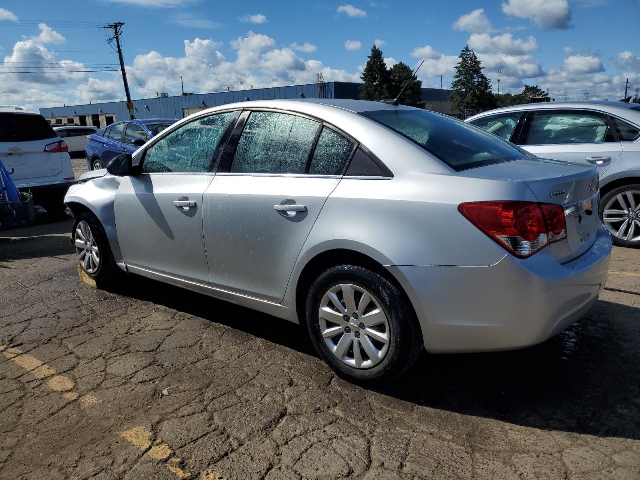 2011 Chevrolet Cruze Ls Silver vin: 1G1PC5SH7B7140538