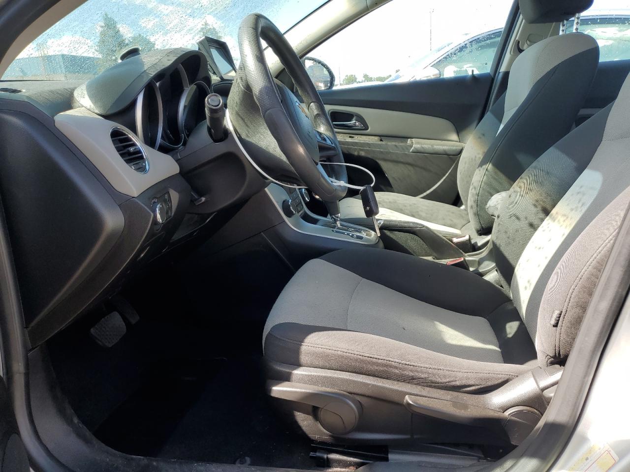 2011 Chevrolet Cruze Ls Silver vin: 1G1PC5SH7B7140538