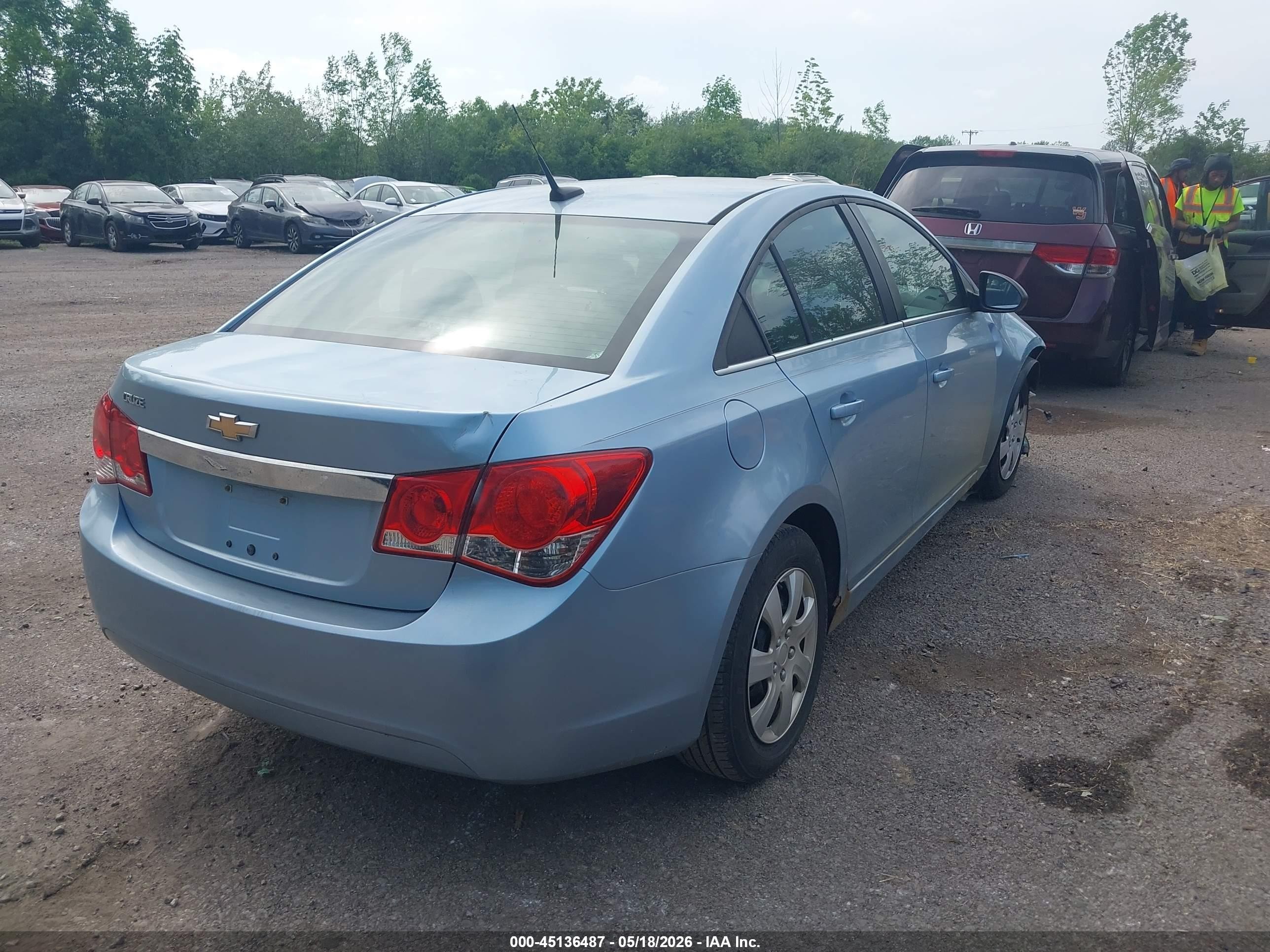 2011 Chevrolet Cruze Ls Синий vin: 1G1PC5SH7B7188993