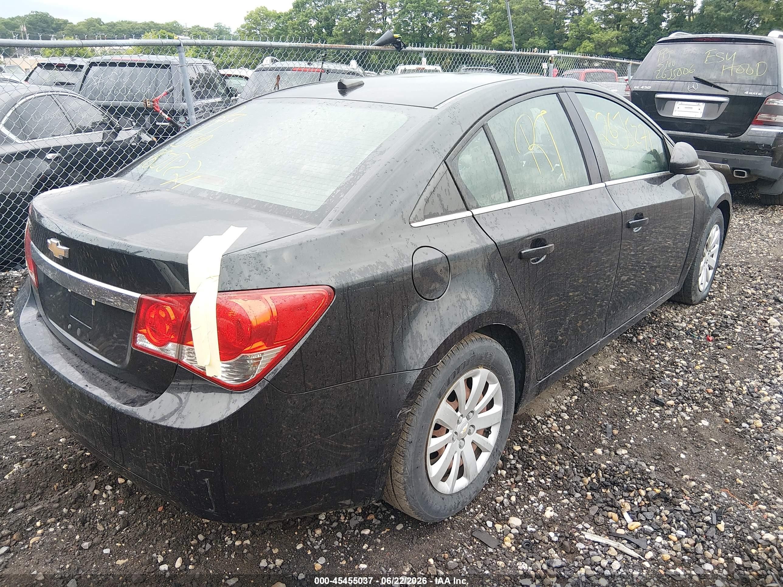 2011 Chevrolet Cruze Ls Black vin: 1G1PC5SH7B7295655