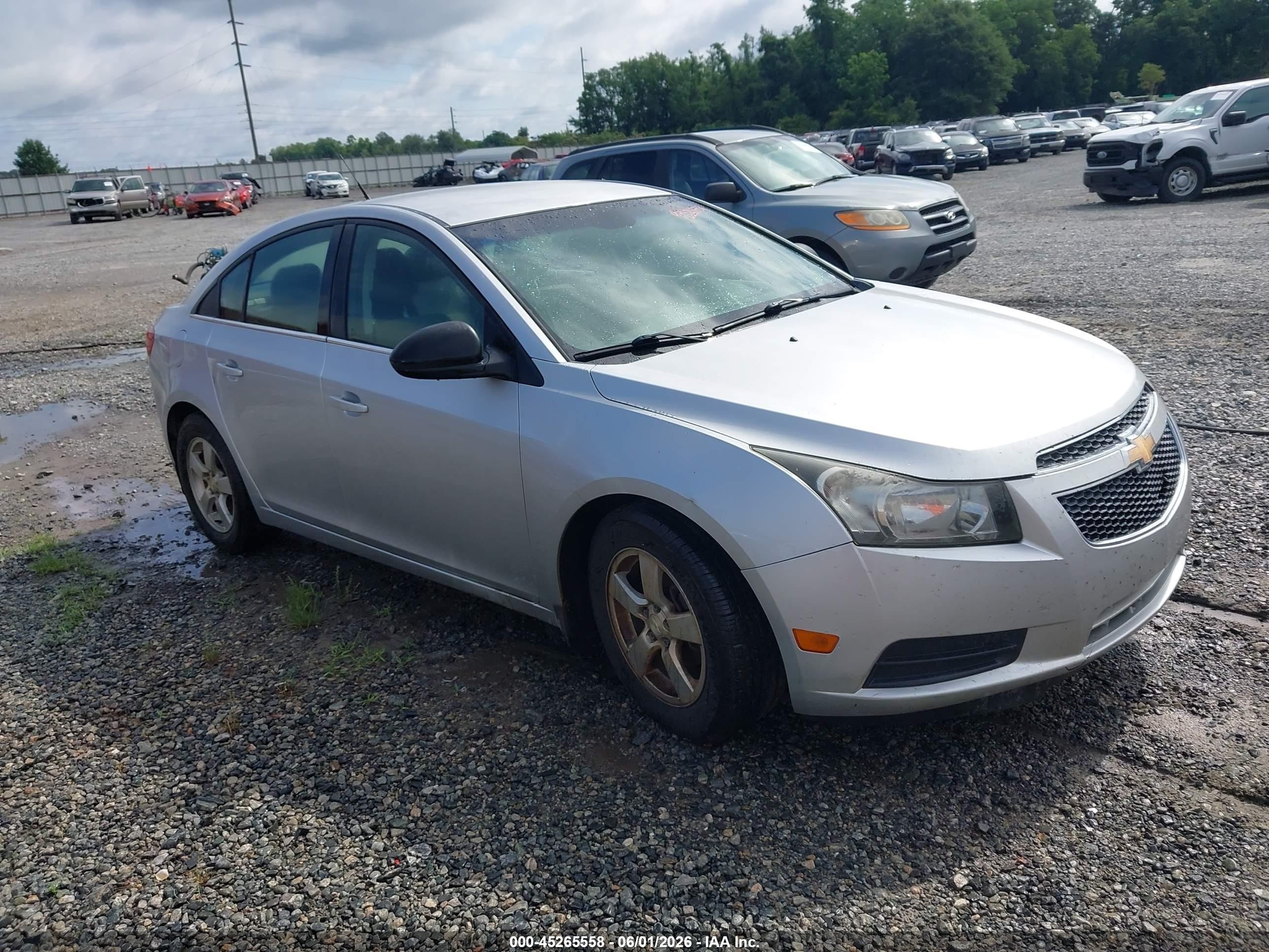 2011 Chevrolet Cruze Ls Серебряный vin: 1G1PC5SH7B7300918