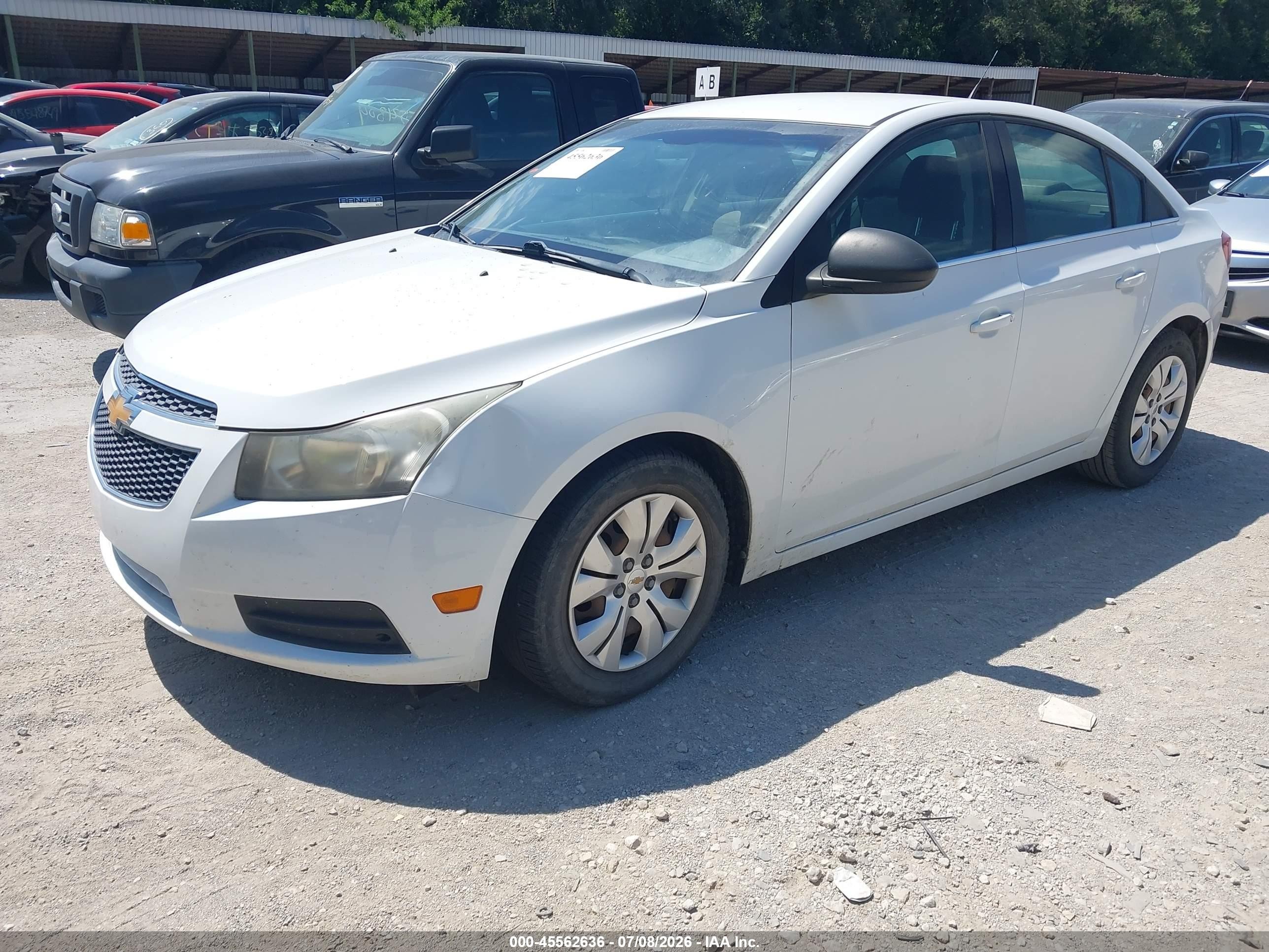 2012 Chevrolet Cruze Ls White vin: 1G1PC5SH7C7133624