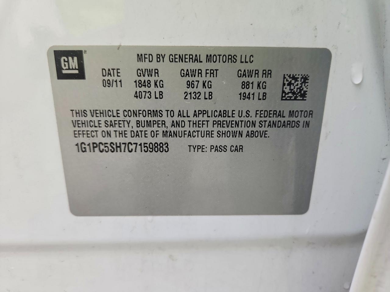 2012 Chevrolet Cruze Ls White vin: 1G1PC5SH7C7159883