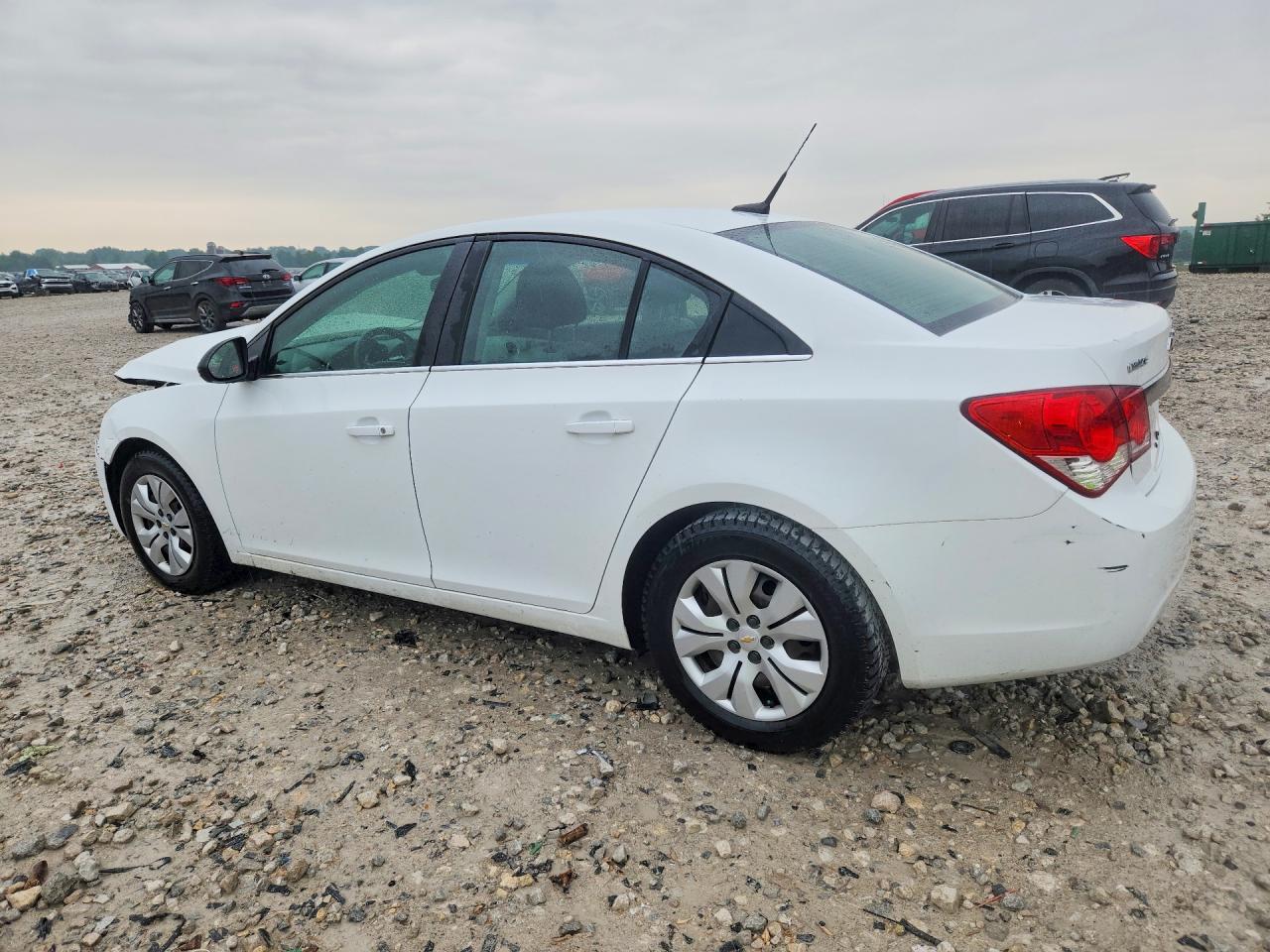 2012 Chevrolet Cruze Ls White vin: 1G1PC5SH7C7159883