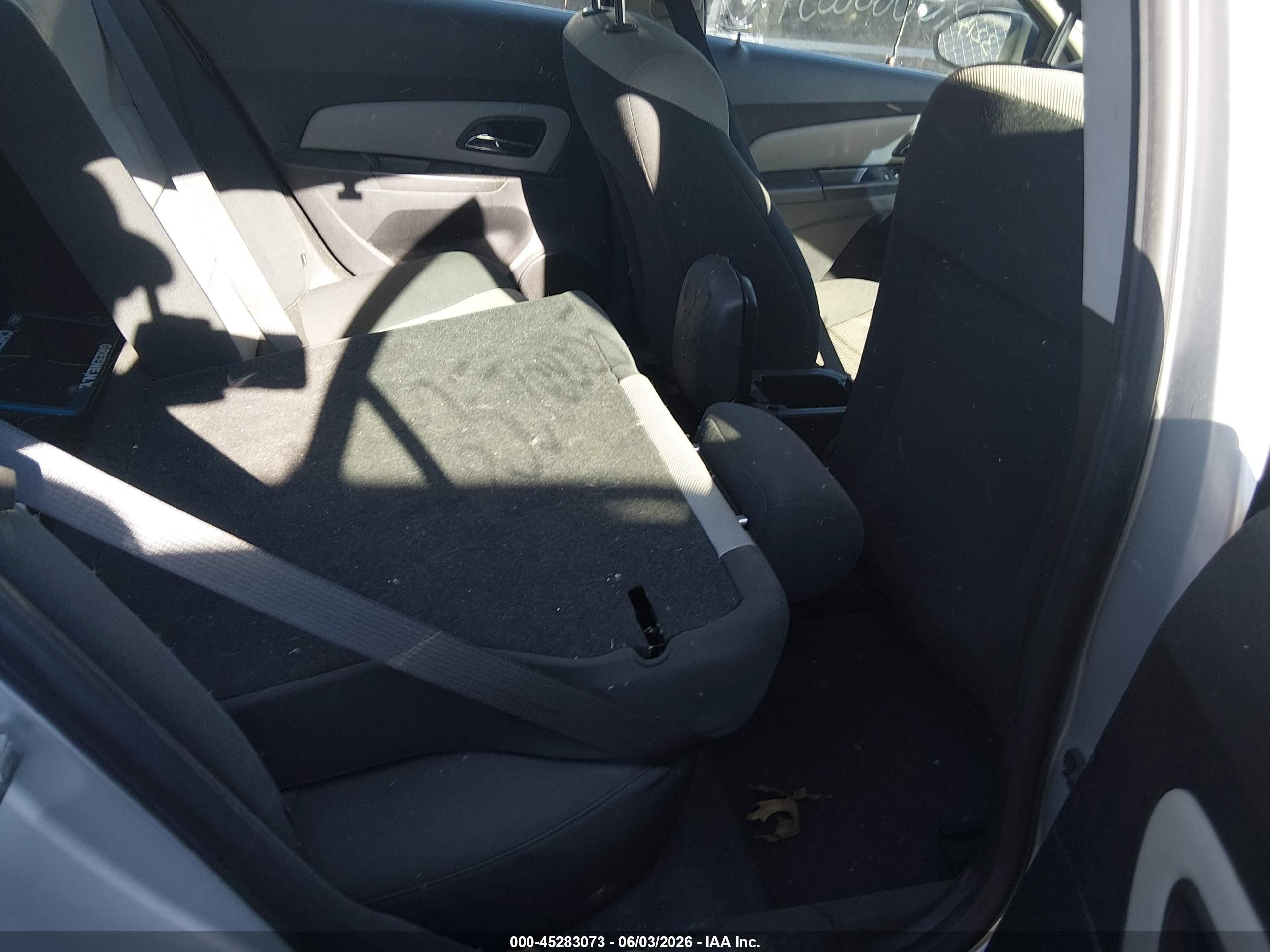 2012 Chevrolet Cruze Ls Gray vin: 1G1PC5SH7C7197355