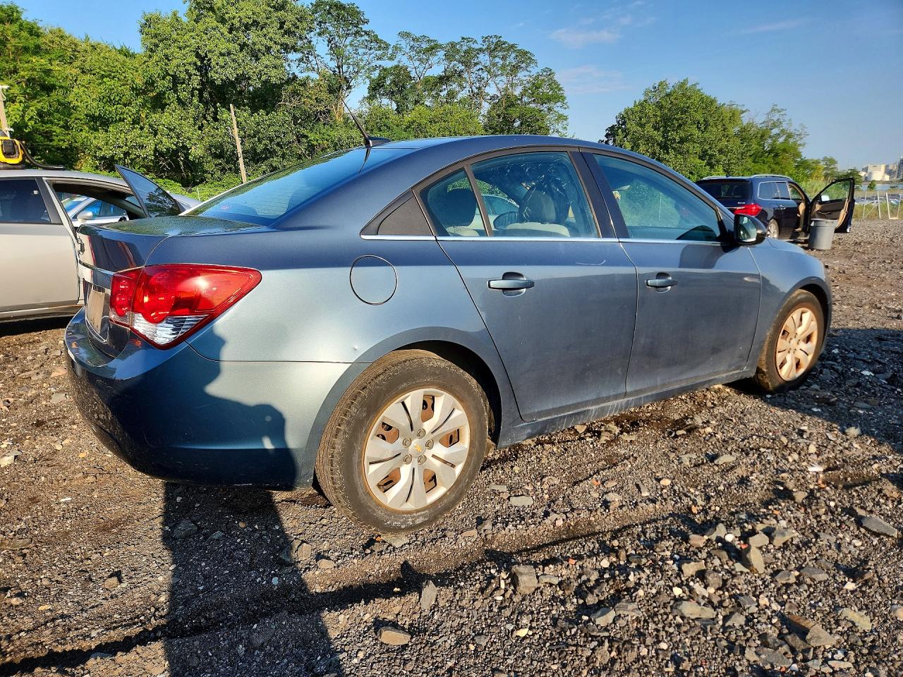 2012 Chevrolet Cruze Ls Blue vin: 1G1PC5SH7C7213909