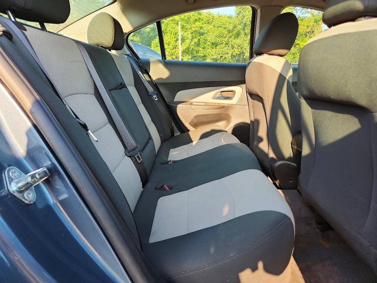 2012 Chevrolet Cruze Ls Blue vin: 1G1PC5SH7C7213909